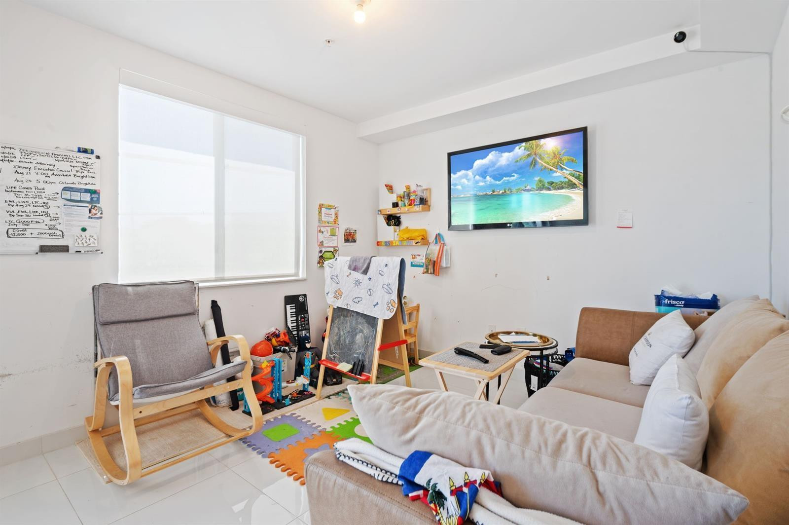 2651 NE 212th #201 Aventura, FL 33180