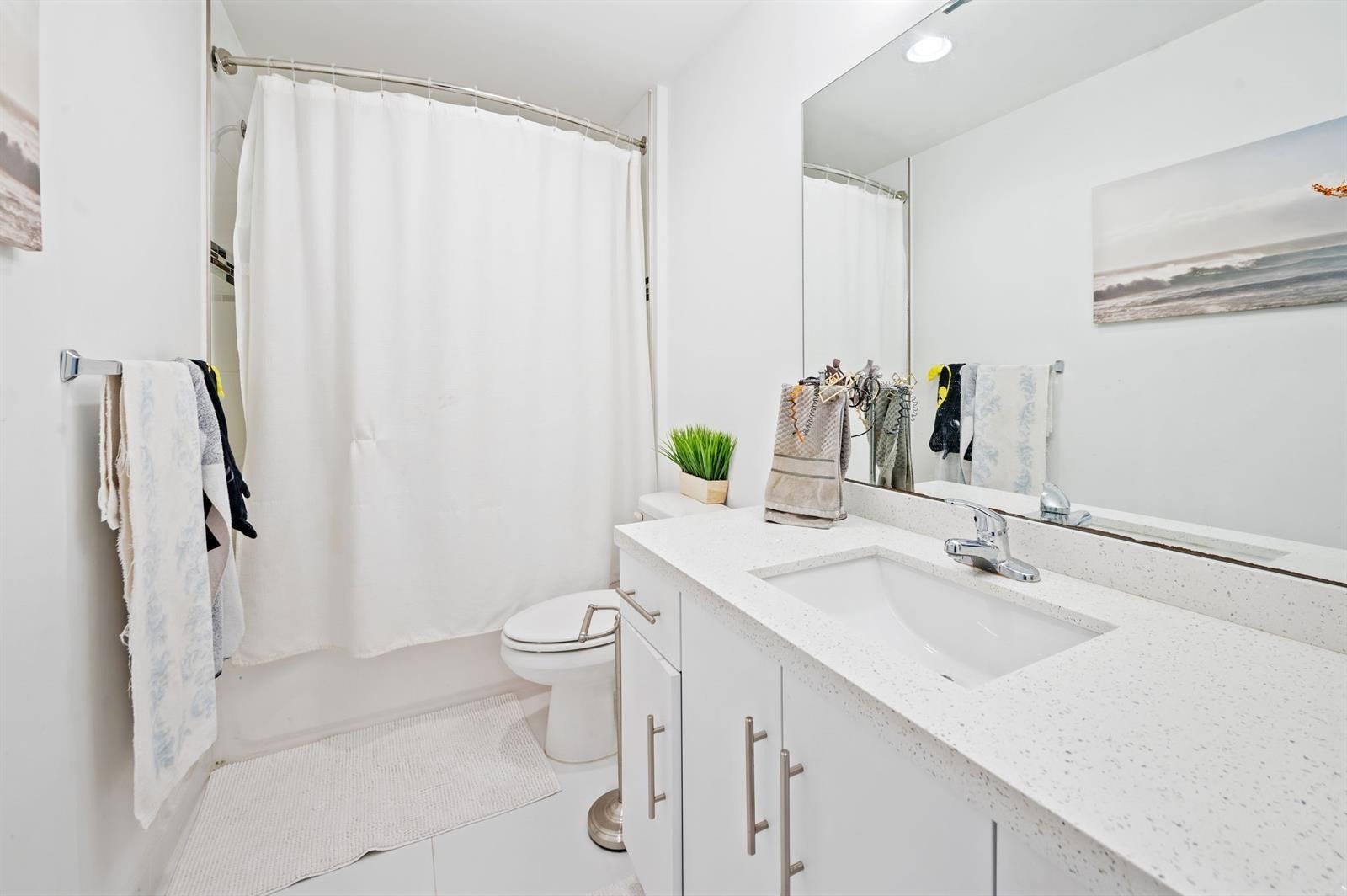 2651 NE 212th #201 Aventura, FL 33180