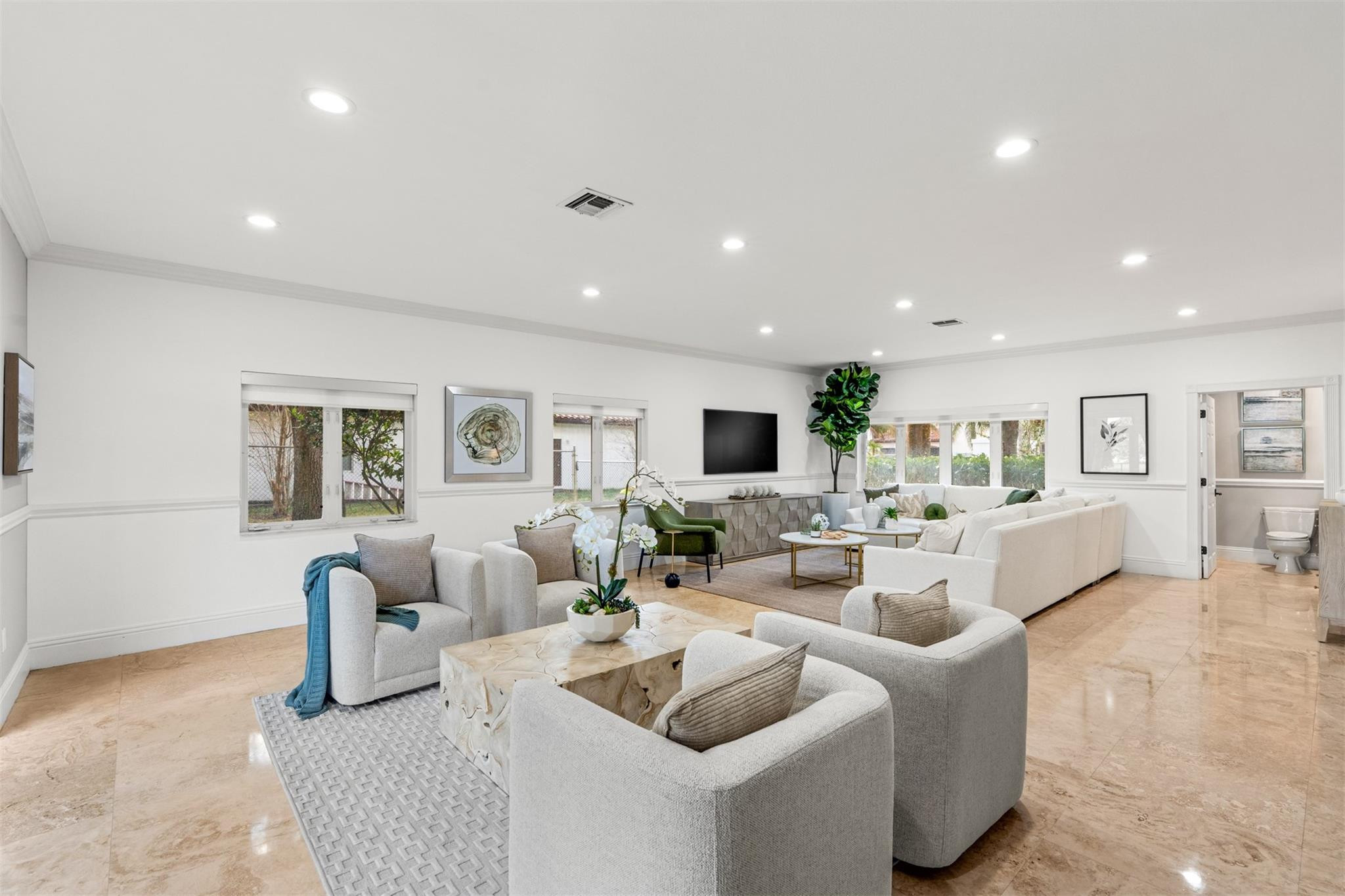 1704 SW 142nd Davie, FL 33325