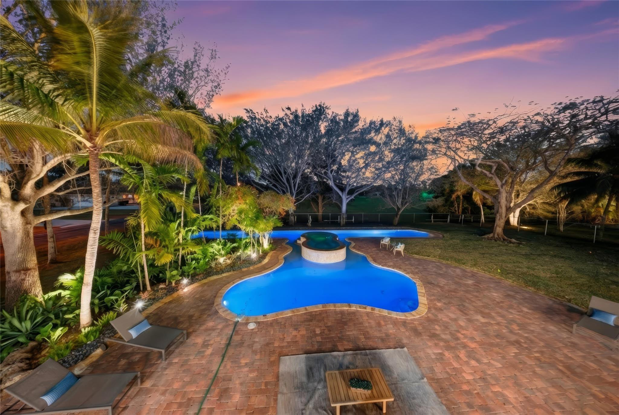 1704 SW 142nd Davie, FL 33325