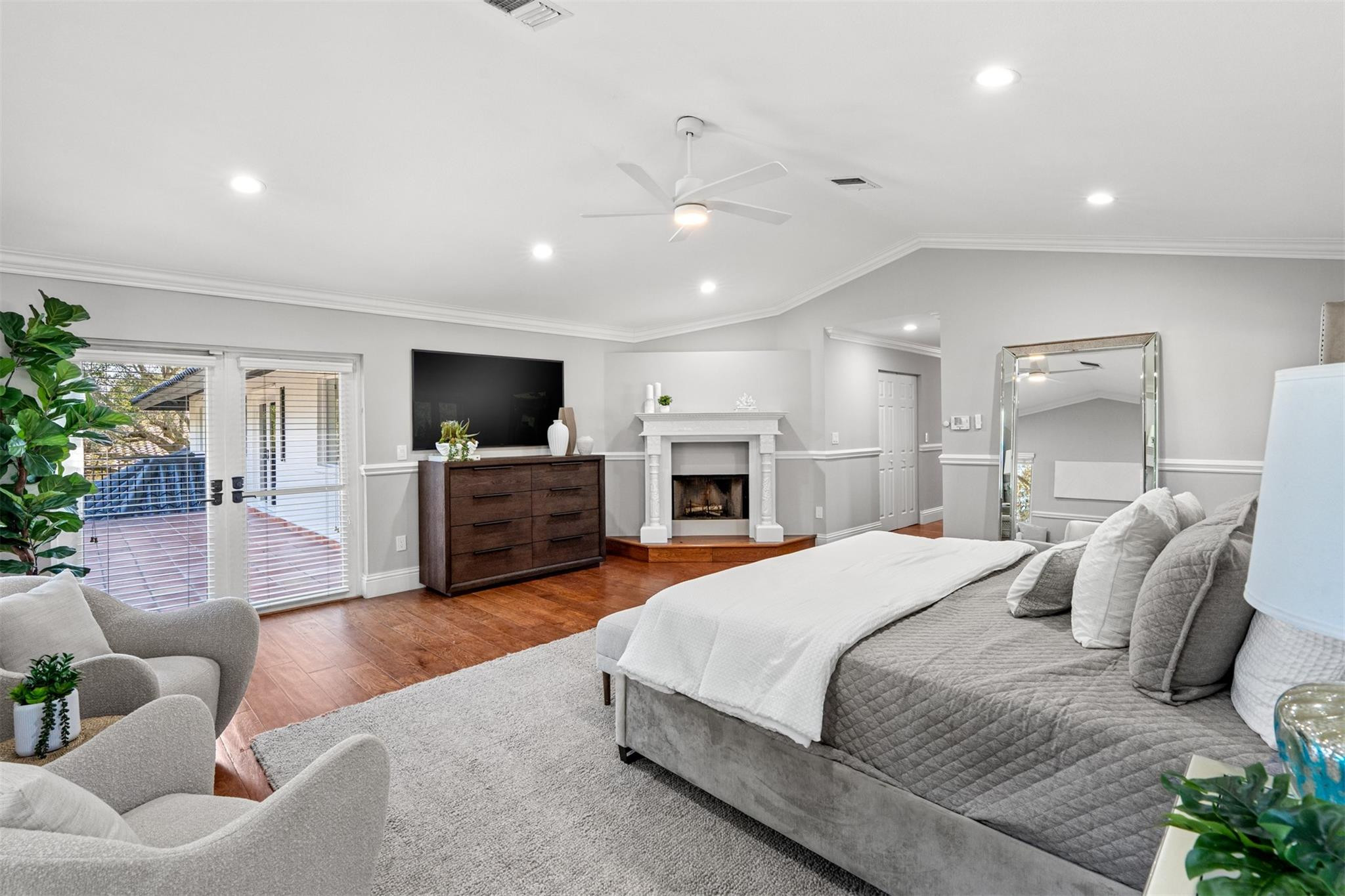 1704 SW 142nd Davie, FL 33325