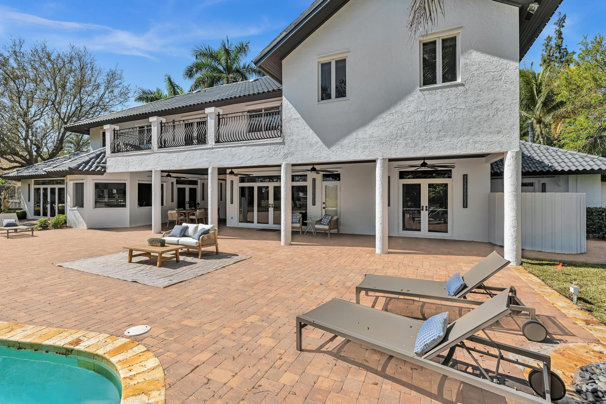 1704 SW 142nd Davie, FL 33325