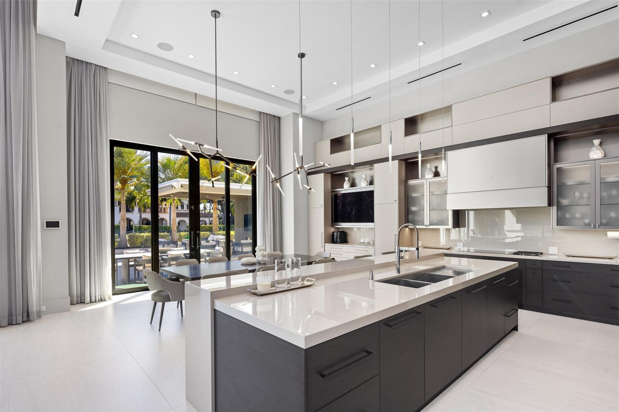 816 Riviera Isle Fort Lauderdale, FL 33301