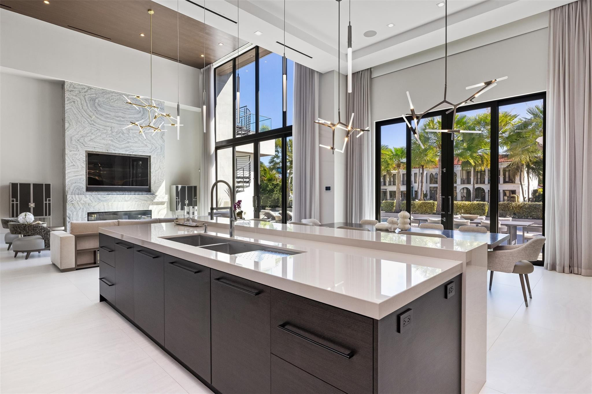 816 Riviera Isle Fort Lauderdale, FL 33301