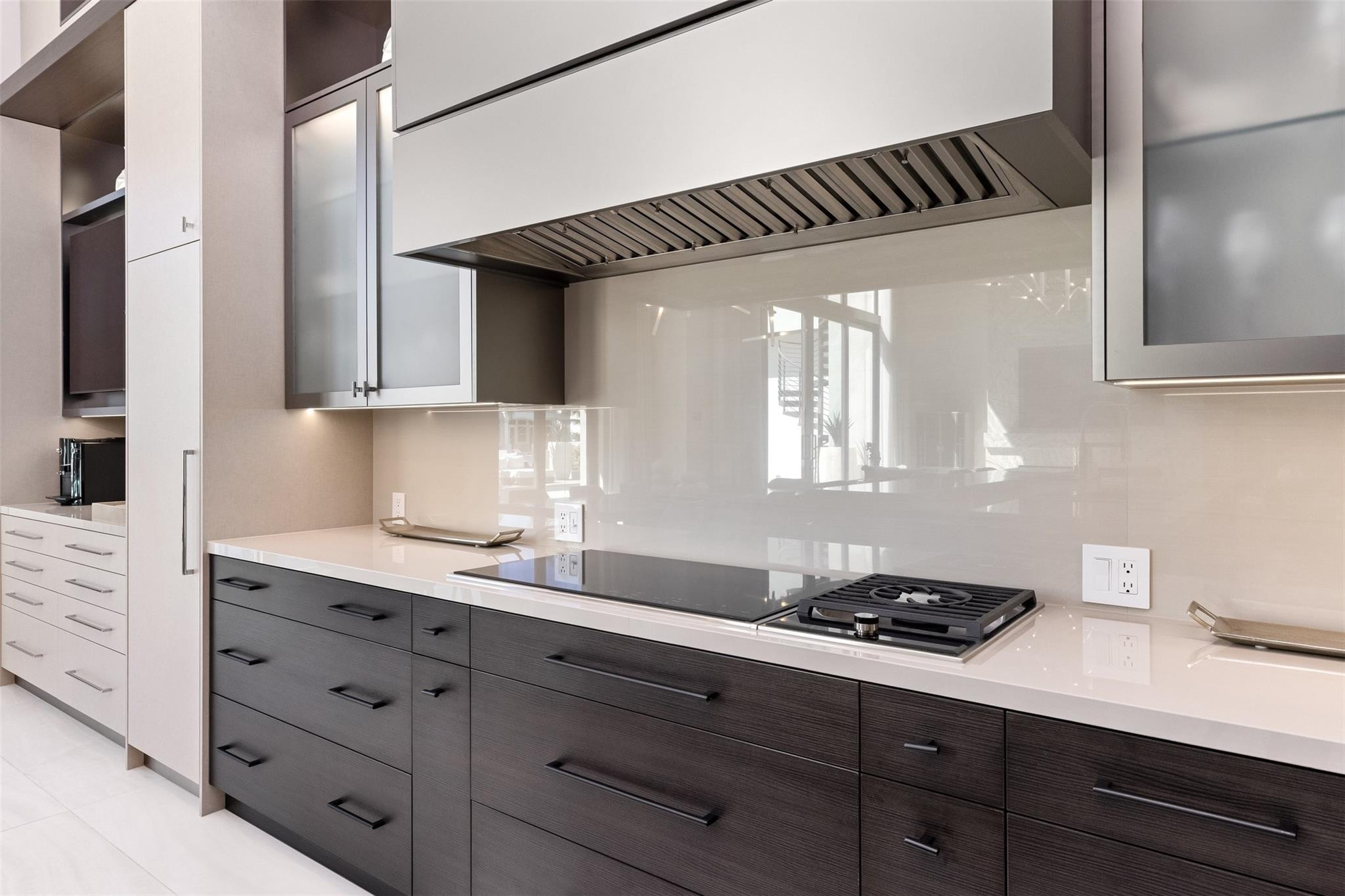 816 Riviera Isle Fort Lauderdale, FL 33301