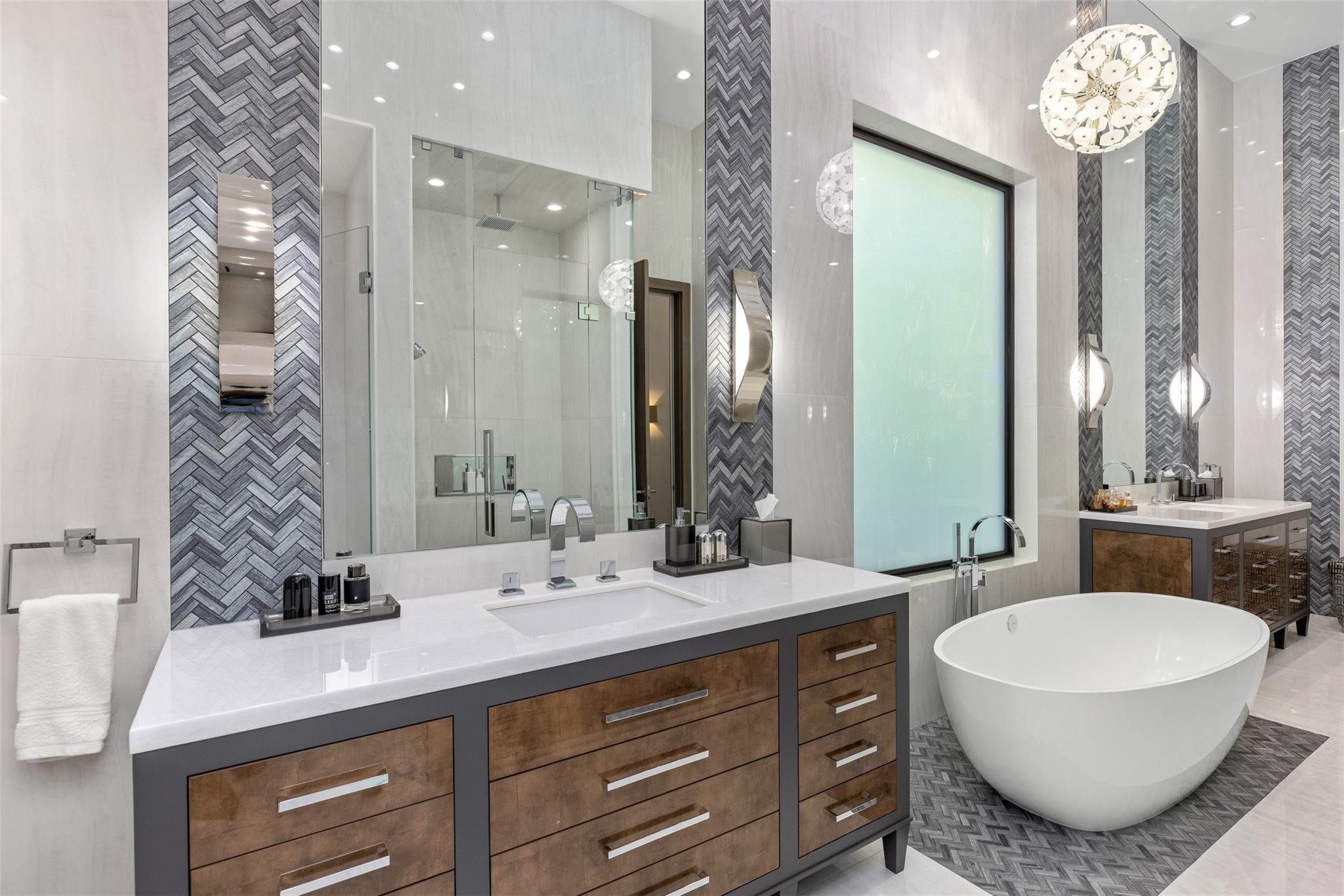 816 Riviera Isle Fort Lauderdale, FL 33301