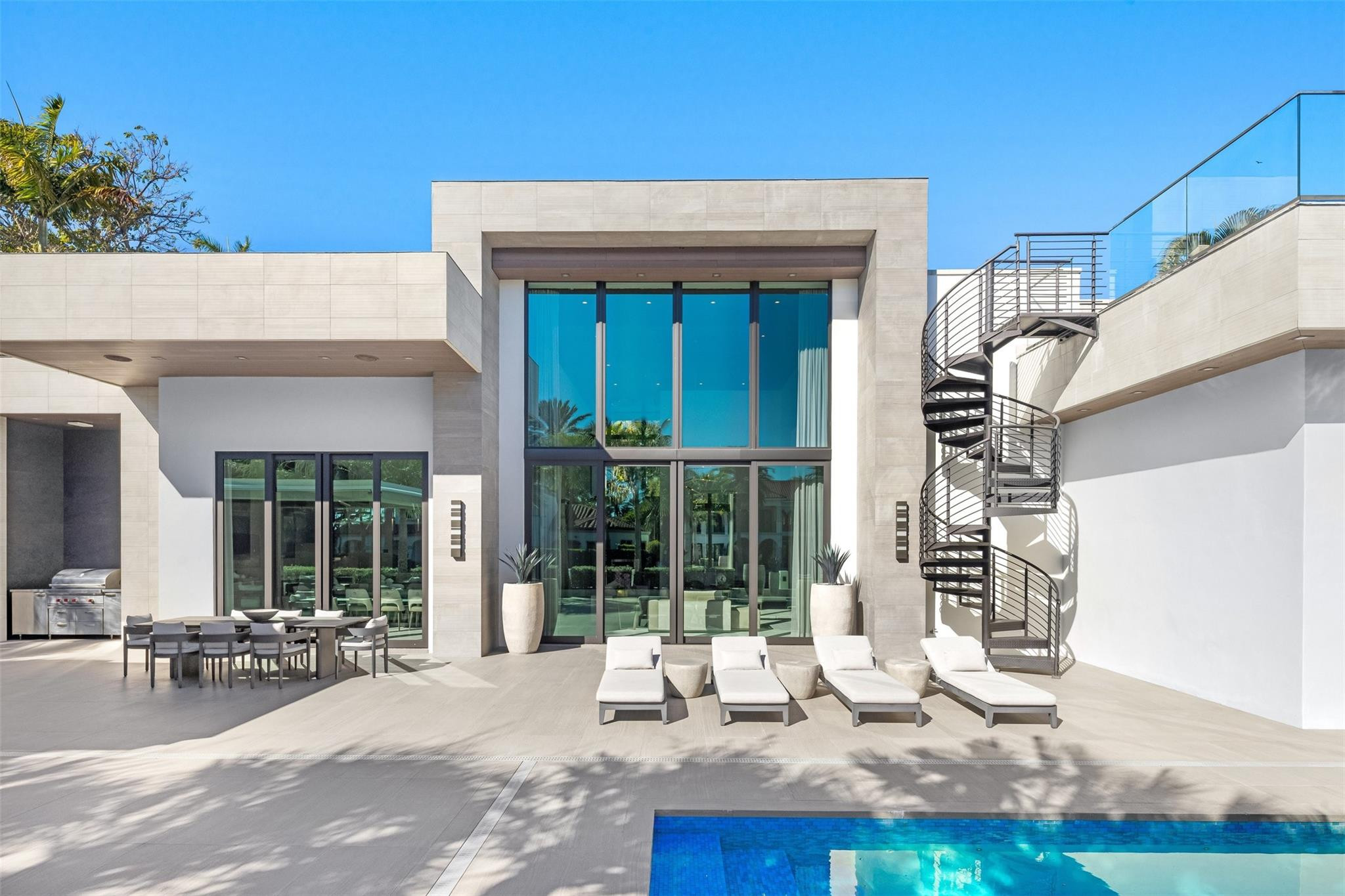 816 Riviera Isle Fort Lauderdale, FL 33301