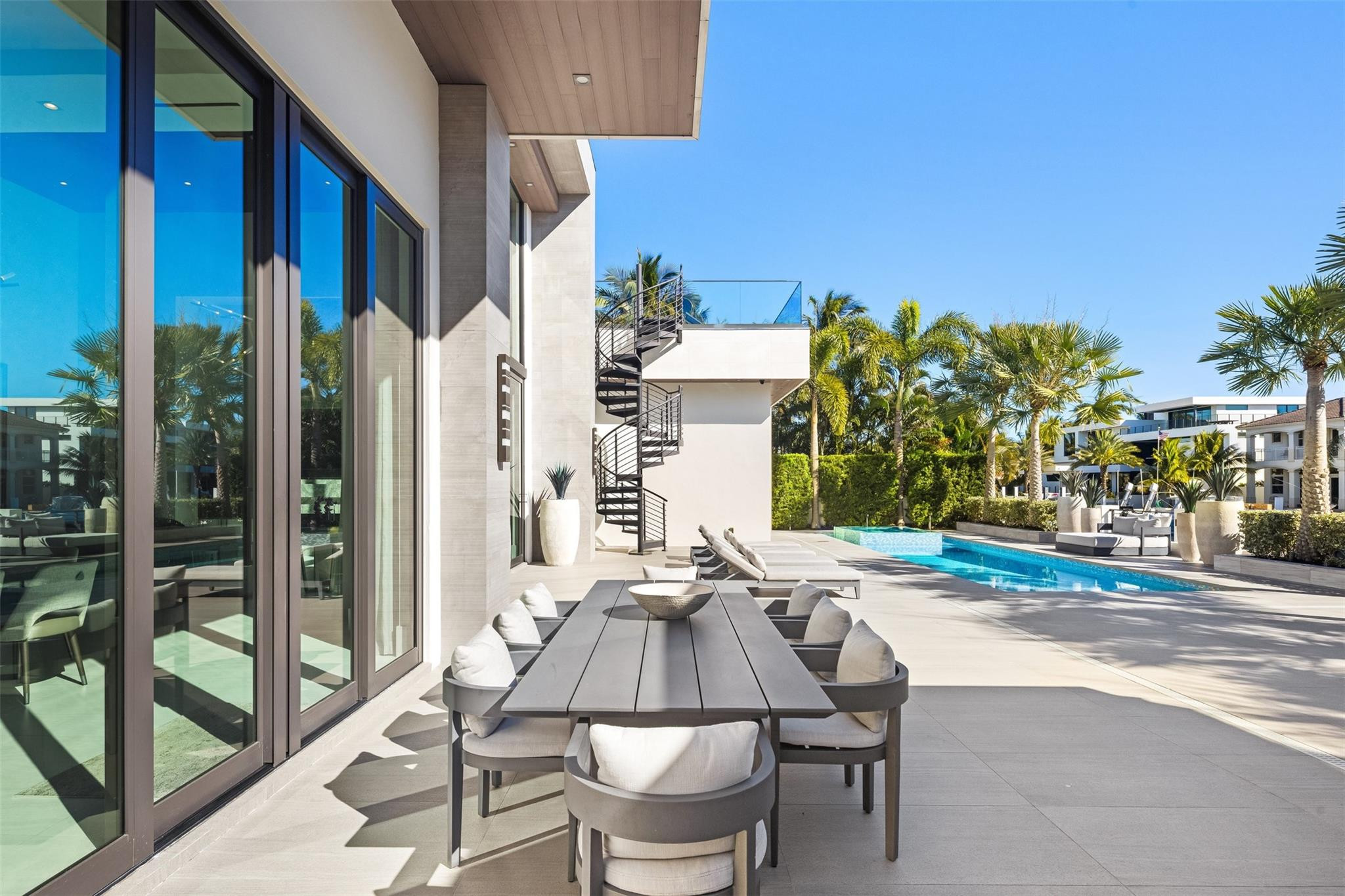 816 Riviera Isle Fort Lauderdale, FL 33301