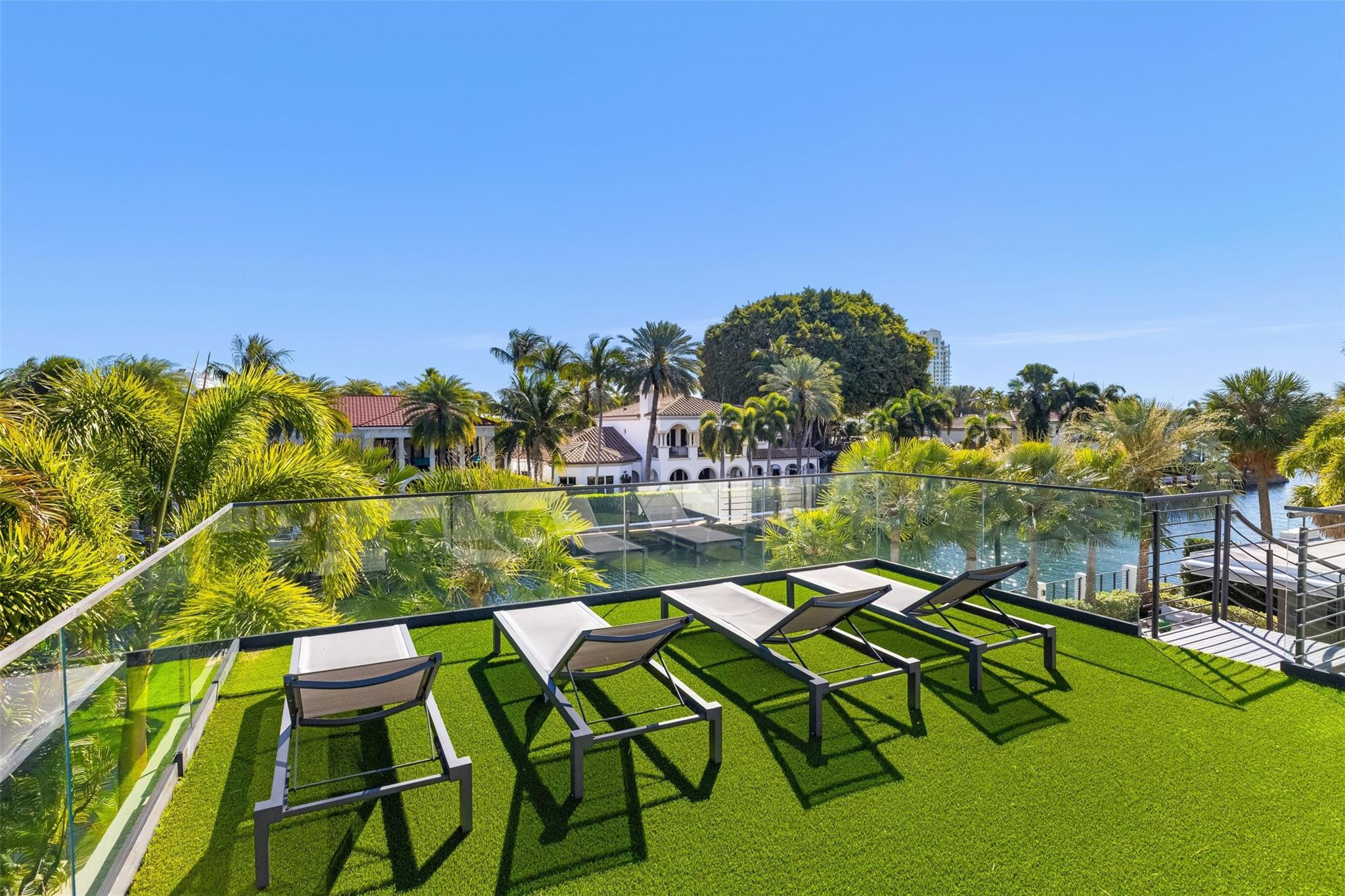 816 Riviera Isle Fort Lauderdale, FL 33301