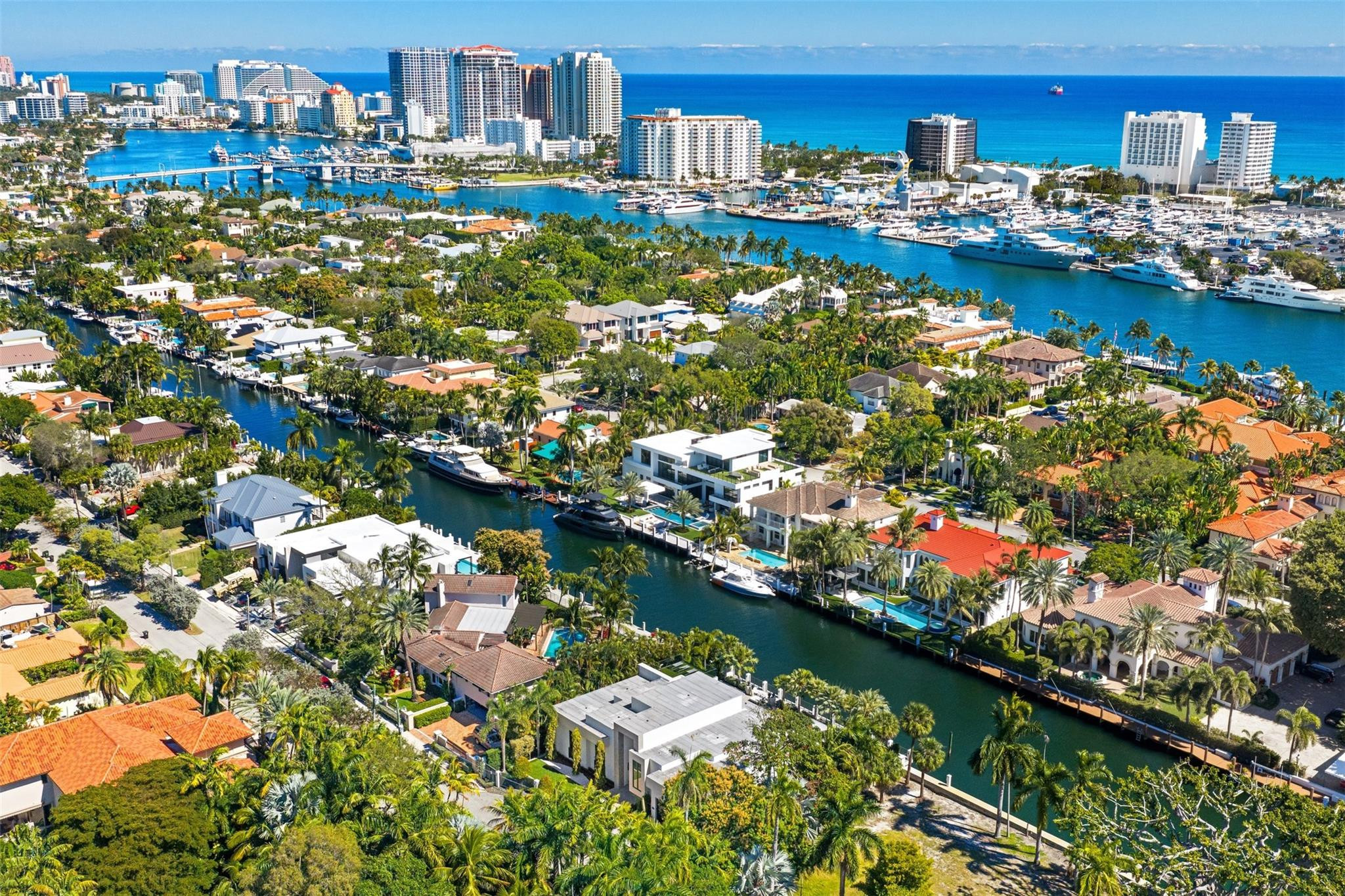 816 Riviera Isle Fort Lauderdale, FL 33301