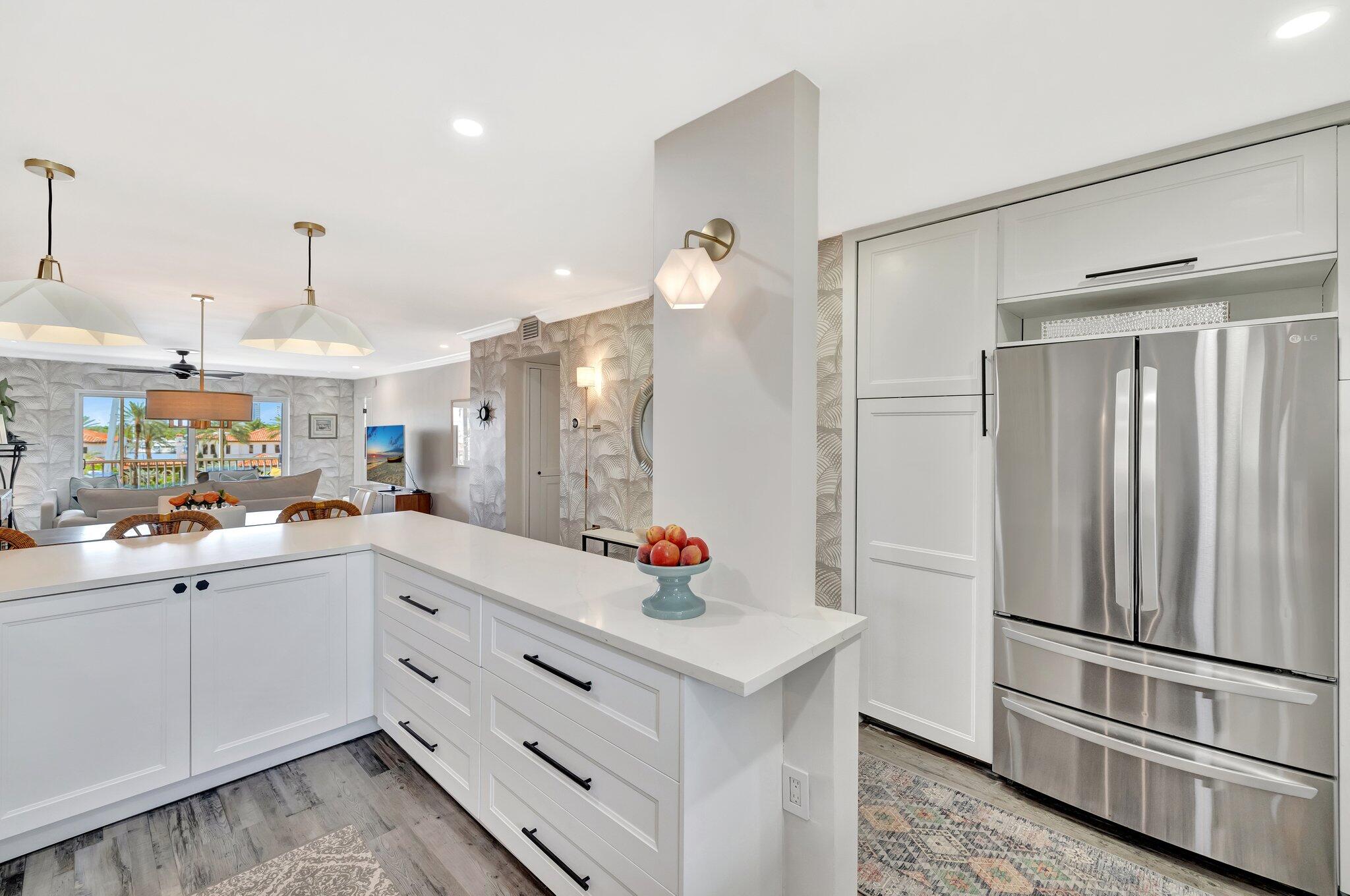 1332 Bayview #402 Fort Lauderdale, FL 33304