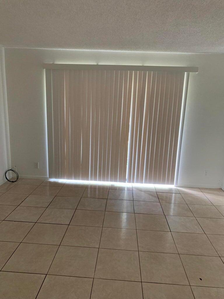 2050 N Congress Ave #301,West Palm Beach, FL 33401