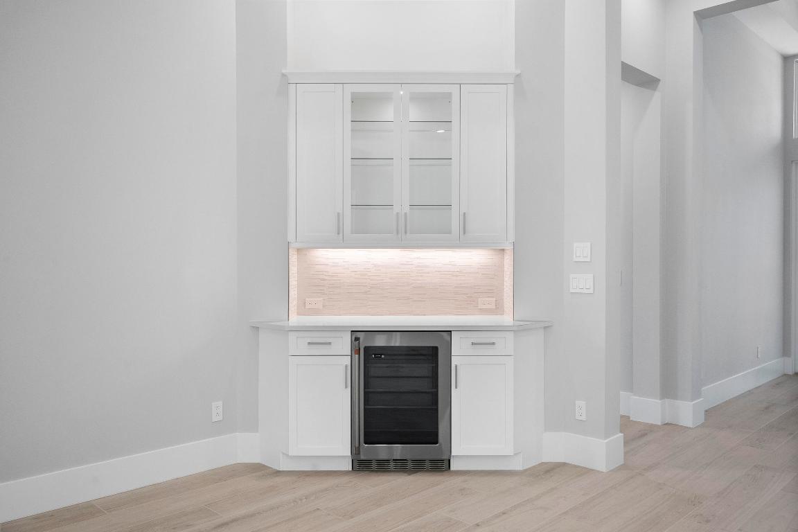 129 Strand Vero Beach, FL 32963