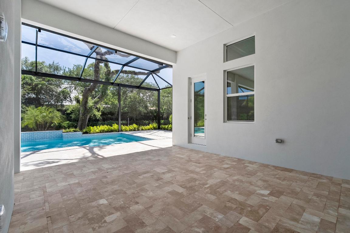 129 Strand Vero Beach, FL 32963