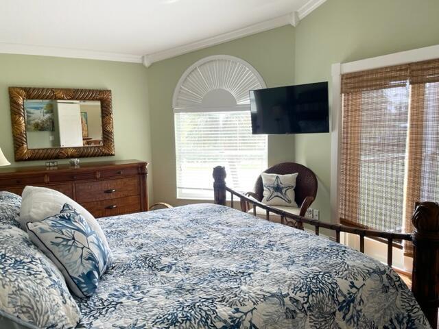 2410 Fairway Dr Jupiter, FL 33477