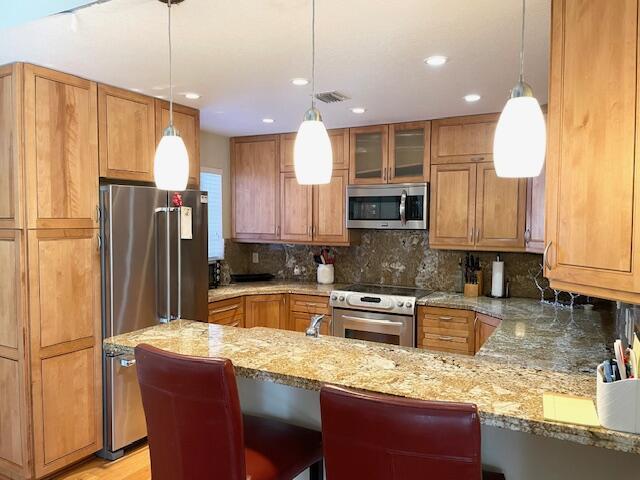 2410 Fairway Dr Jupiter, FL 33477