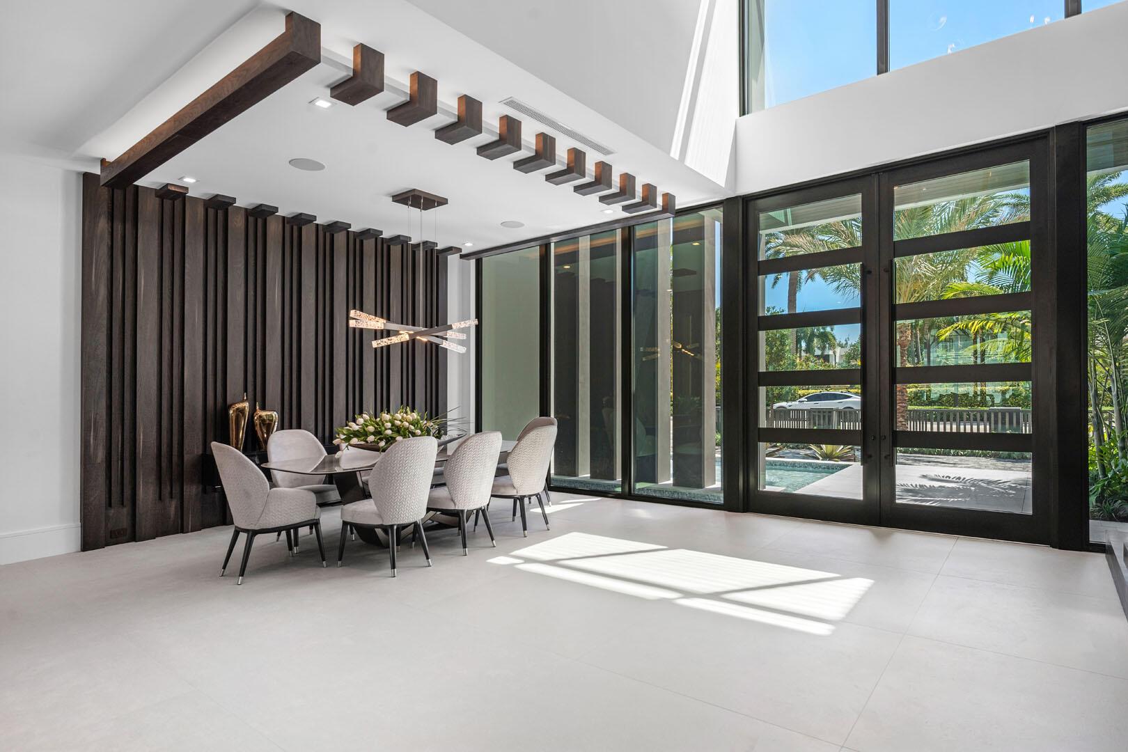 169 W Coconut Palm Rd Boca Raton, FL 33432