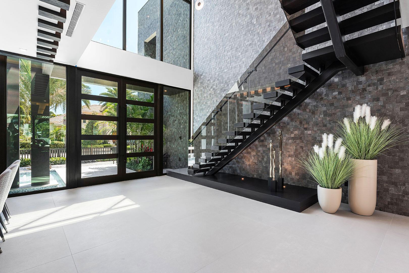 169 W Coconut Palm Rd Boca Raton, FL 33432