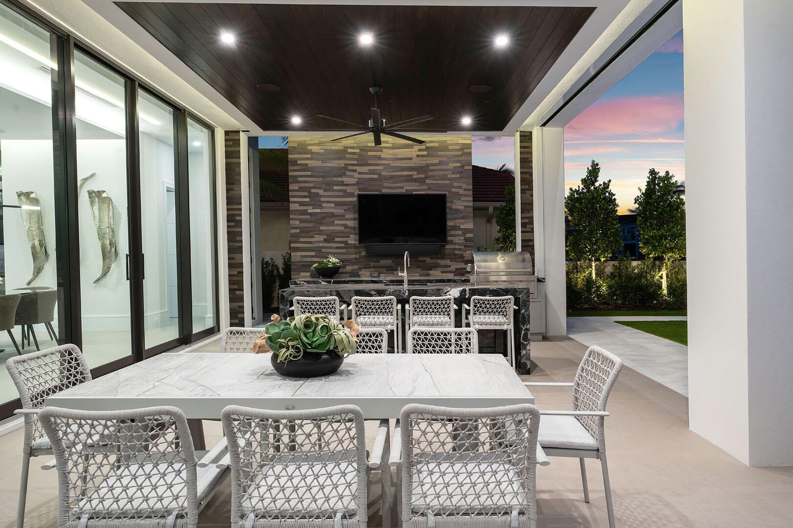 169 W Coconut Palm Rd Boca Raton, FL 33432