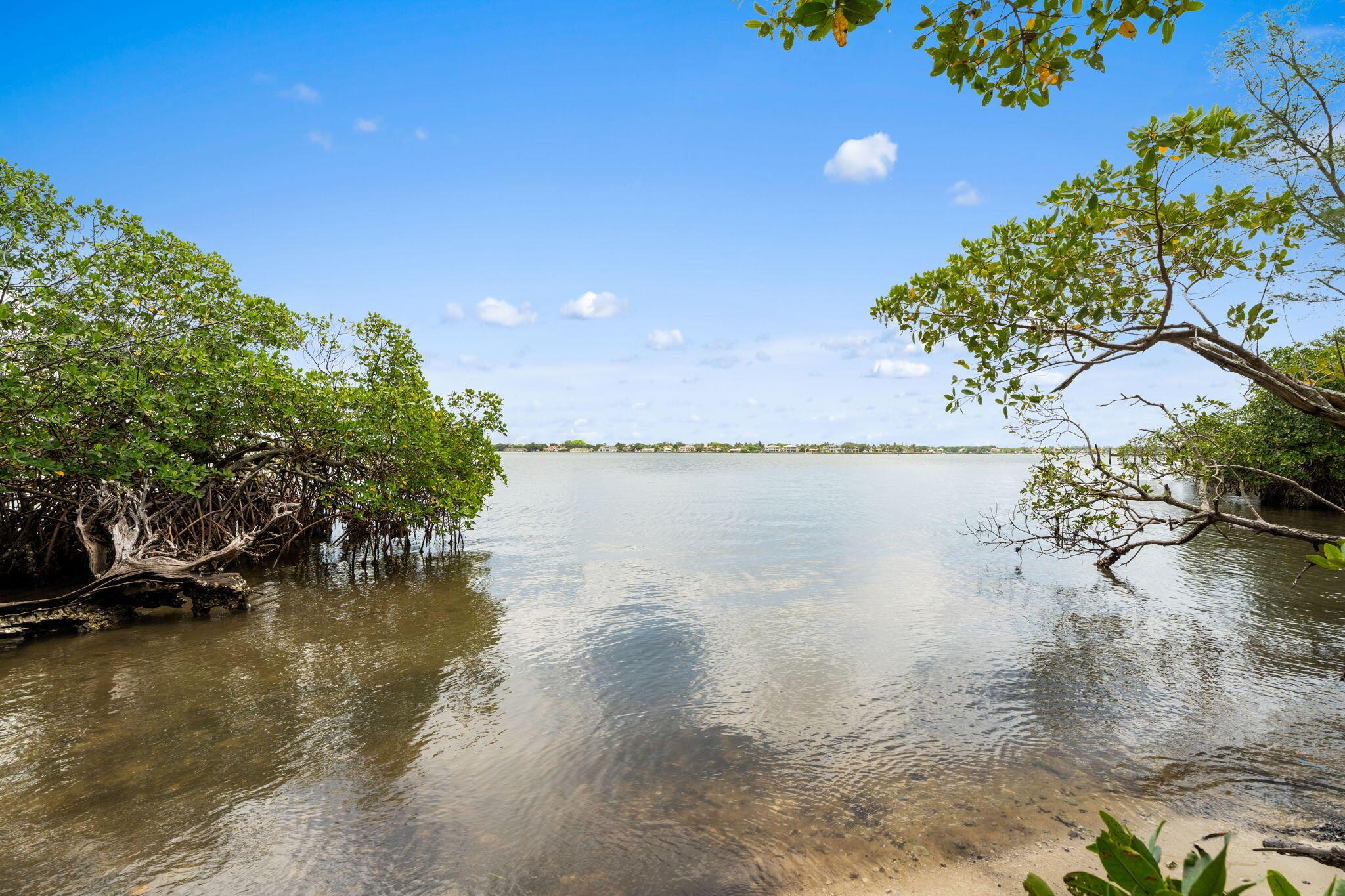 18200 49th Ter Jupiter, FL 33458