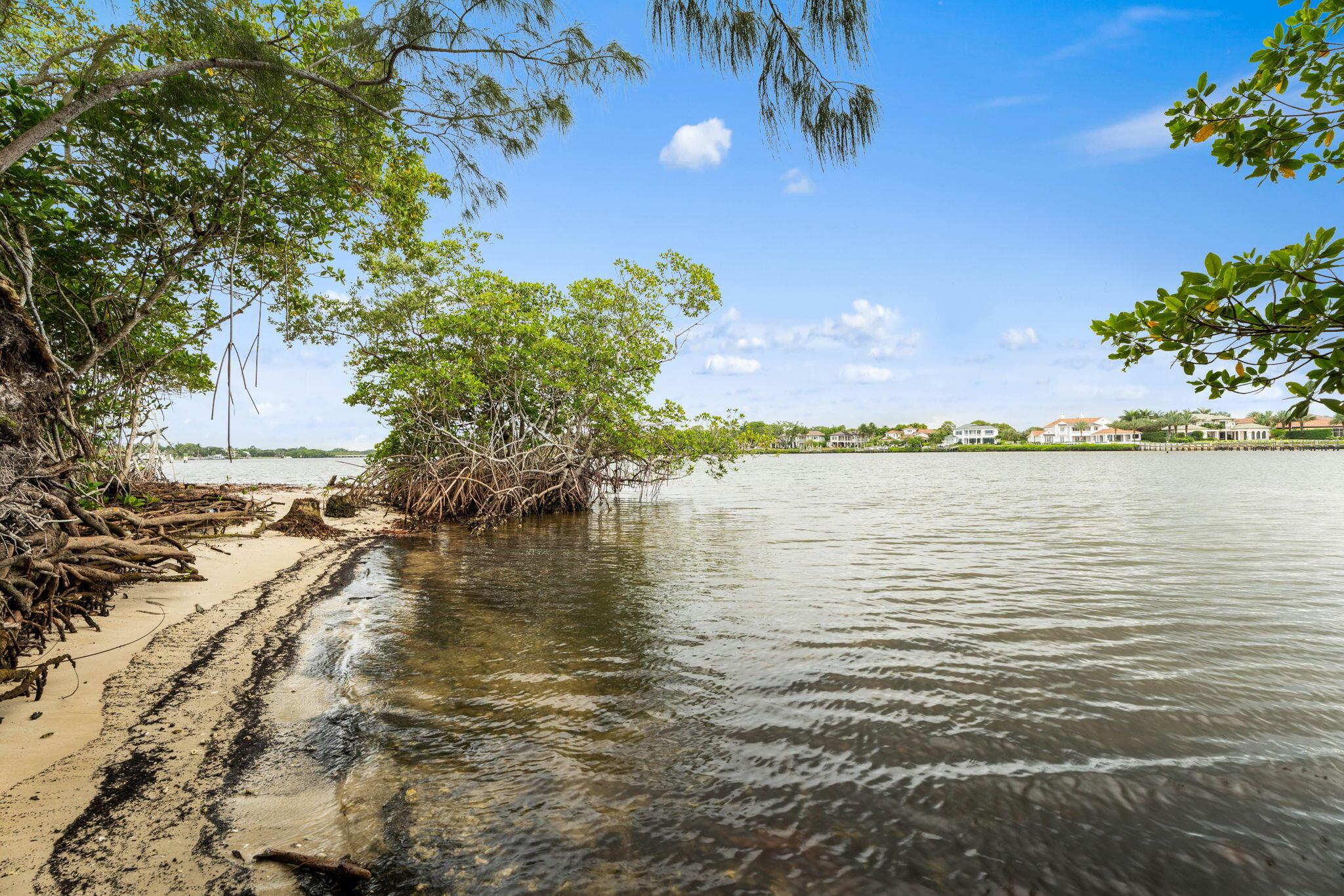 18200 49th Ter Jupiter, FL 33458