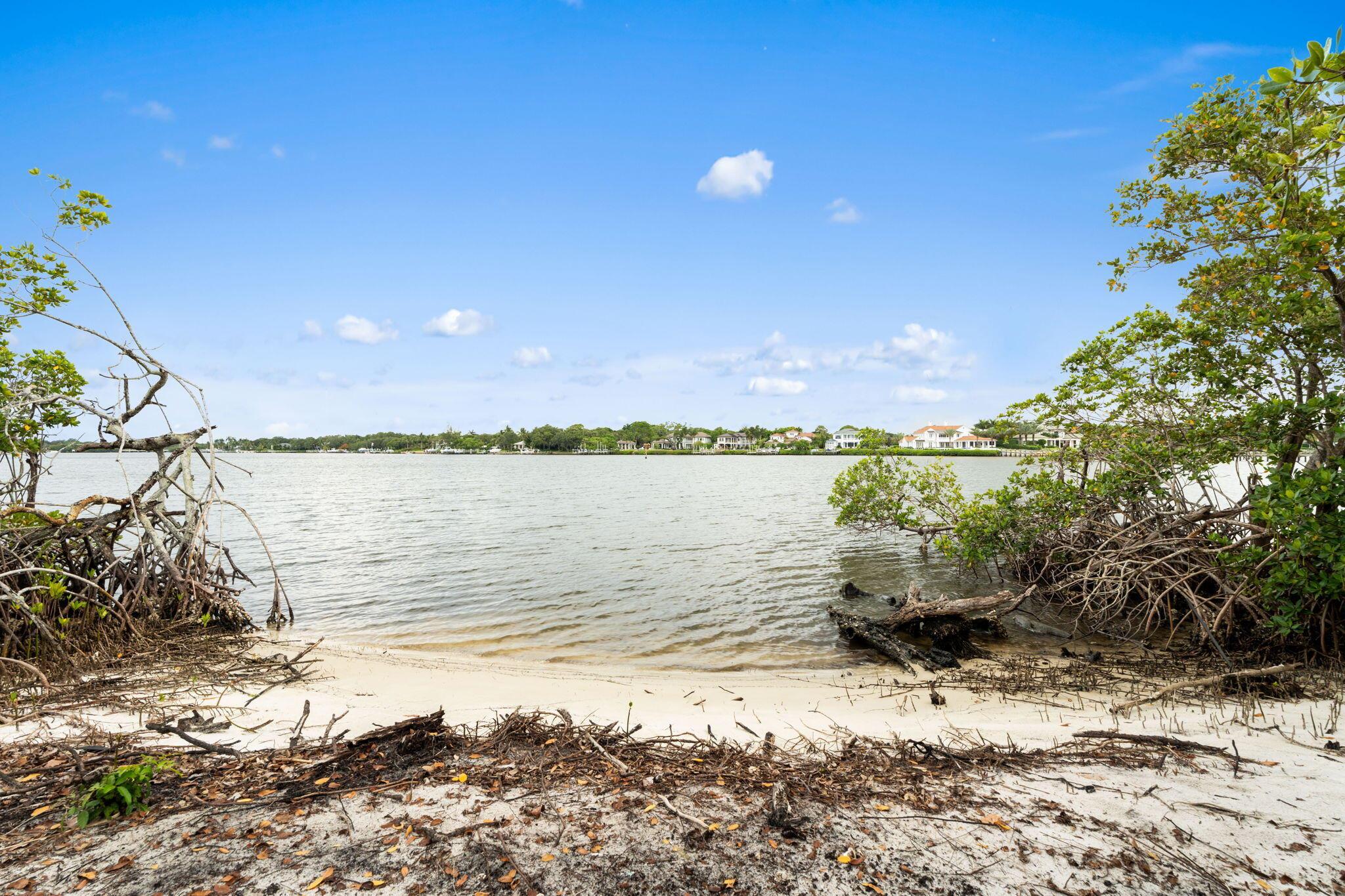 18200 49th Ter Jupiter, FL 33458