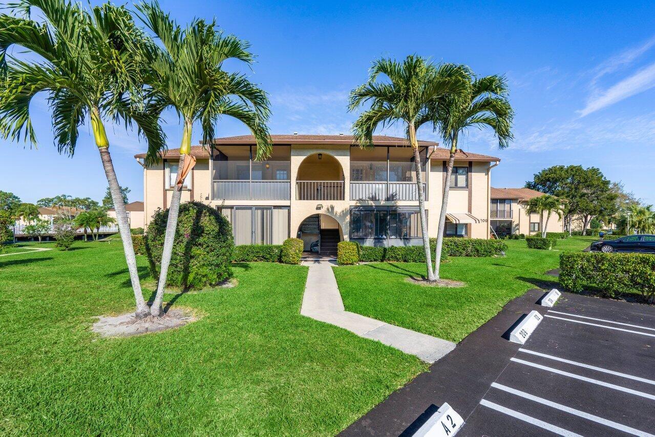 209 Pine Hov Cir #A-2