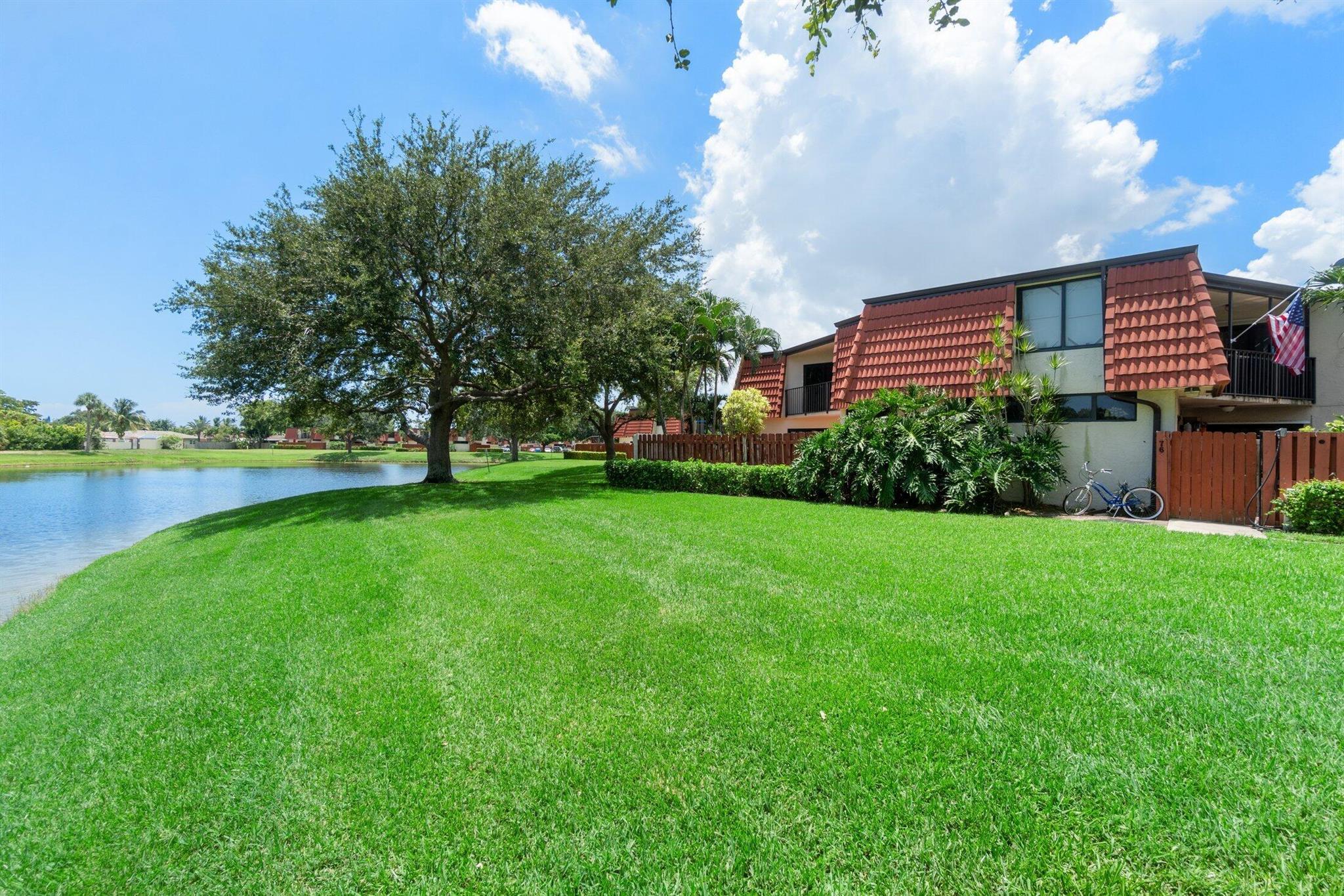 3765 Victoria Dr