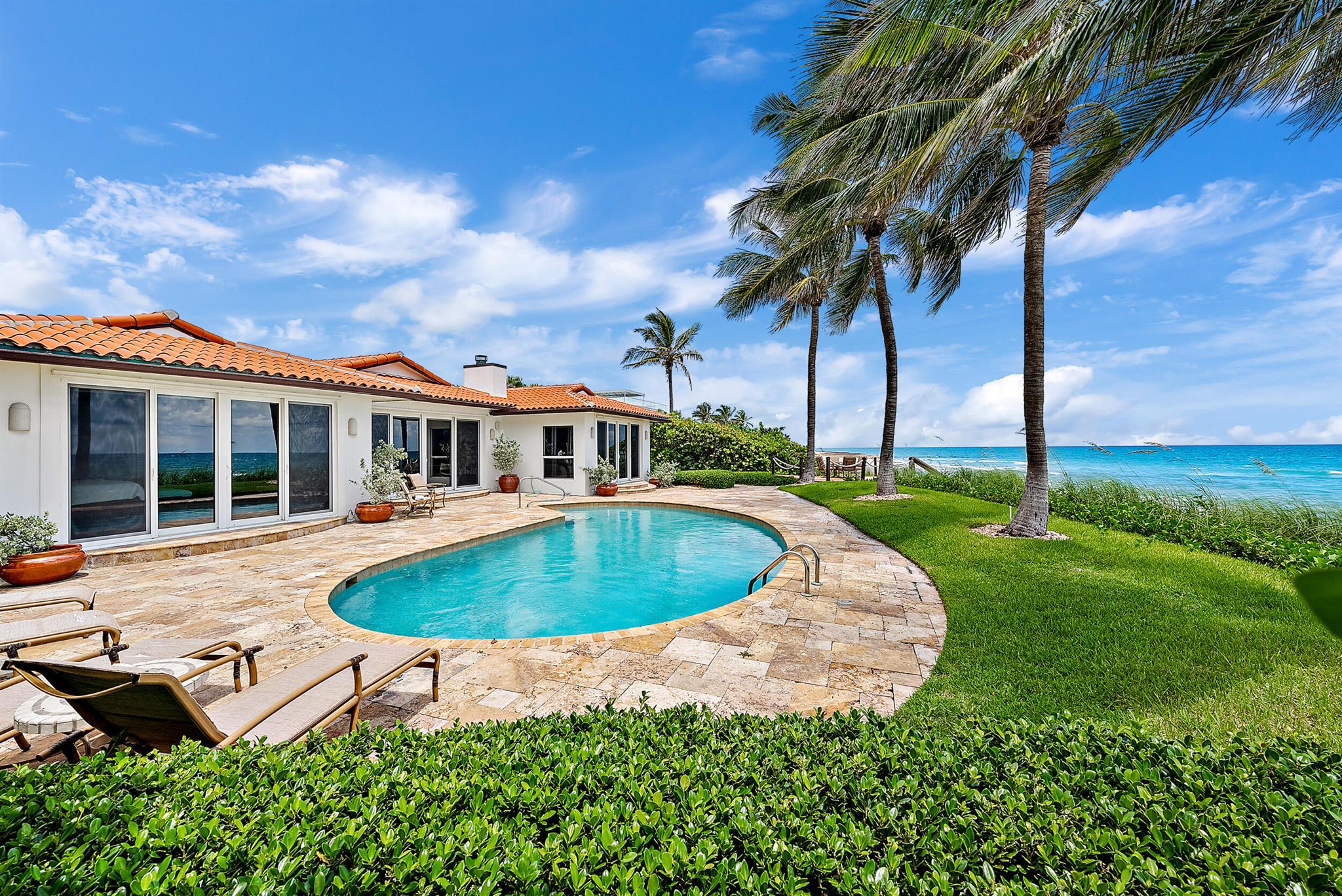 613 S Beach Rd Jupiter, FL 33469