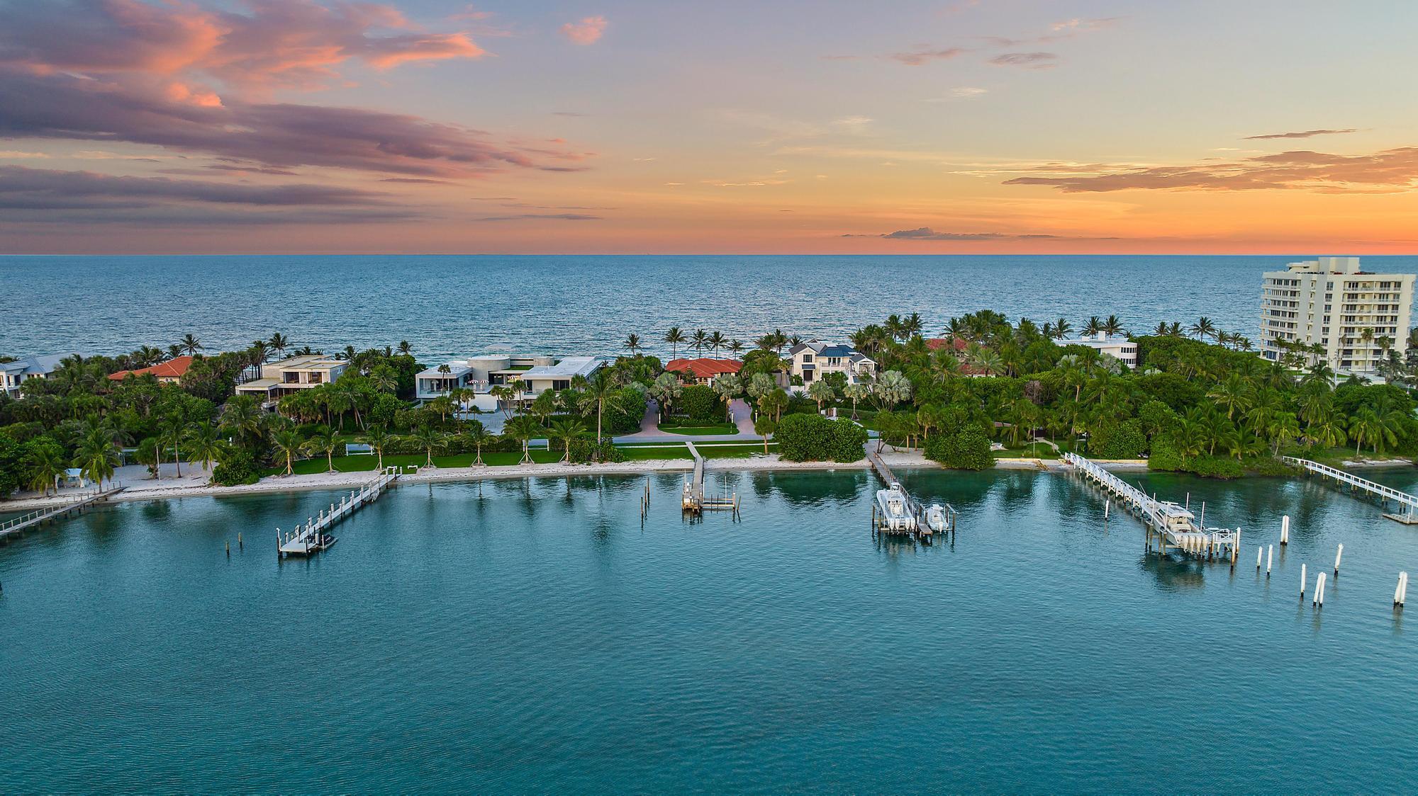 613 S Beach Rd Jupiter, FL 33469