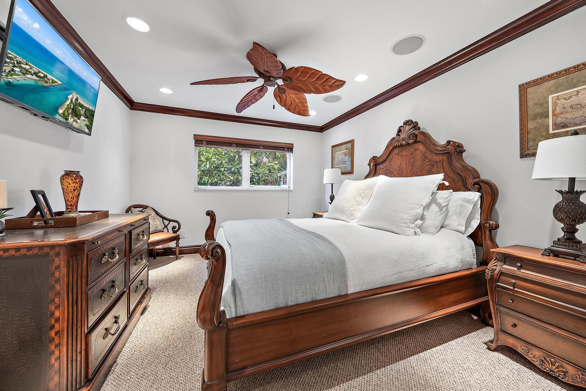 613 S Beach Rd Jupiter, FL 33469