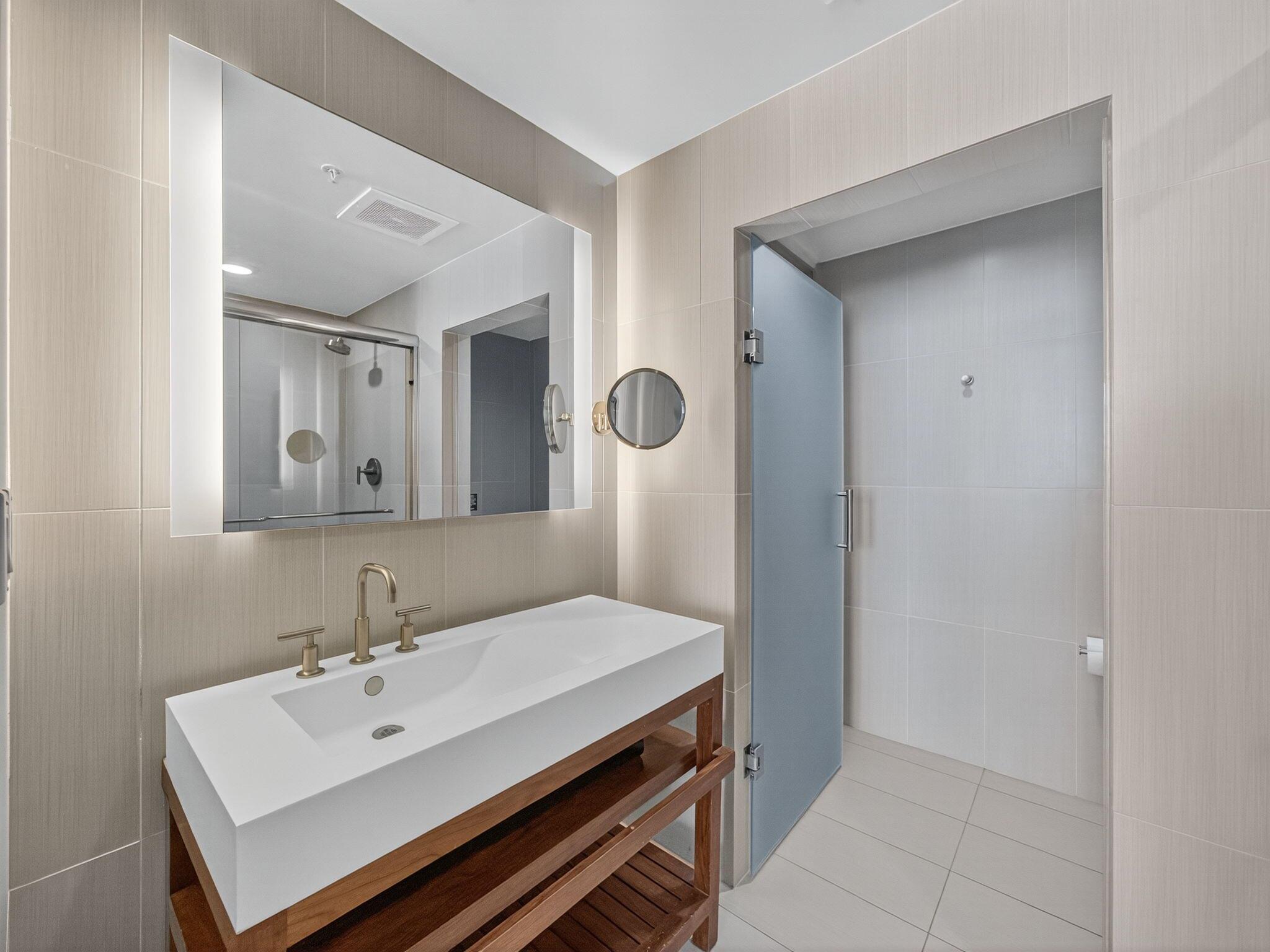 3101 Bayshore Dr Dr #2106 Fort Lauderdale, FL 33304