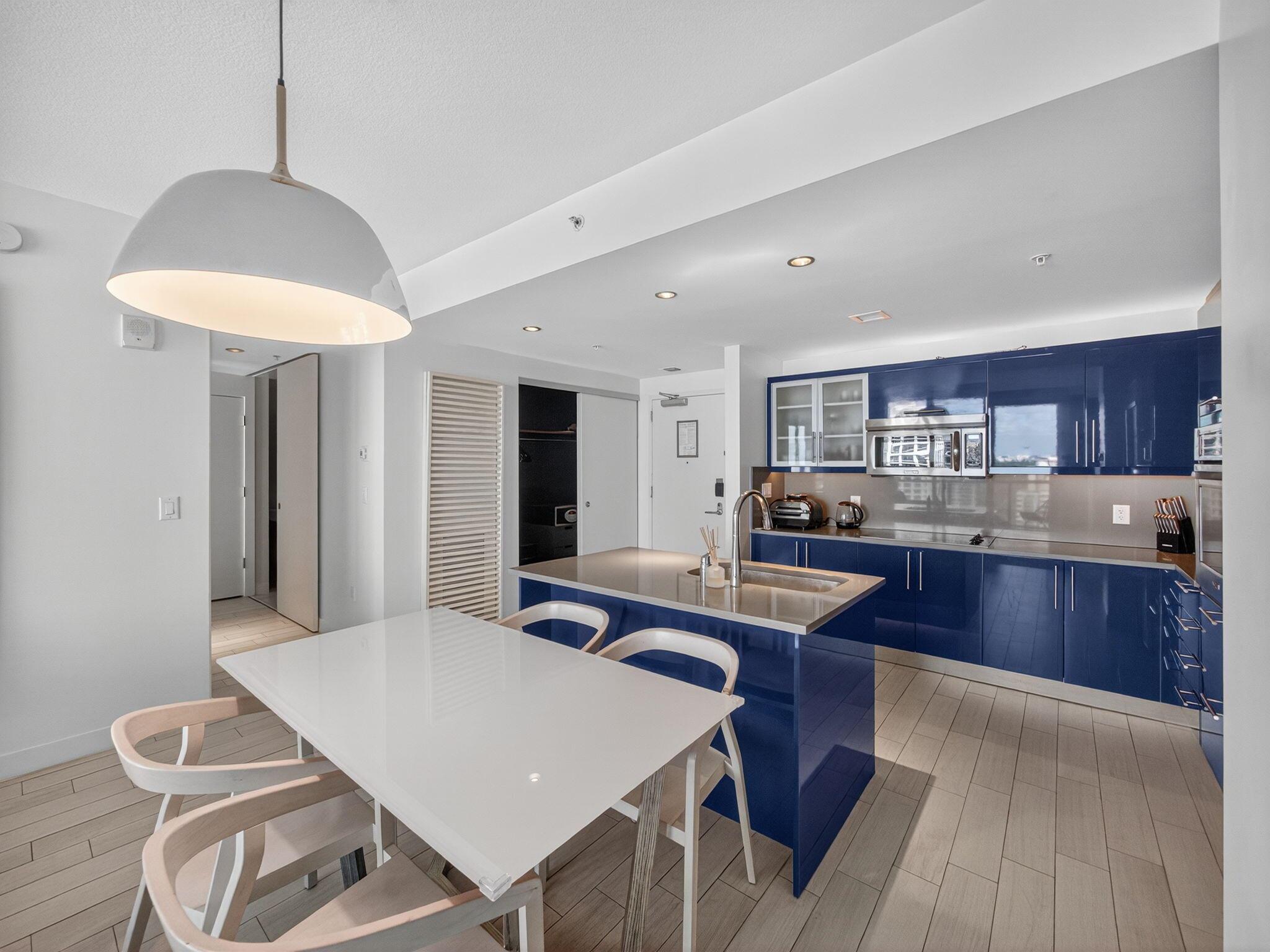 3101 Bayshore Dr Dr #2106 Fort Lauderdale, FL 33304