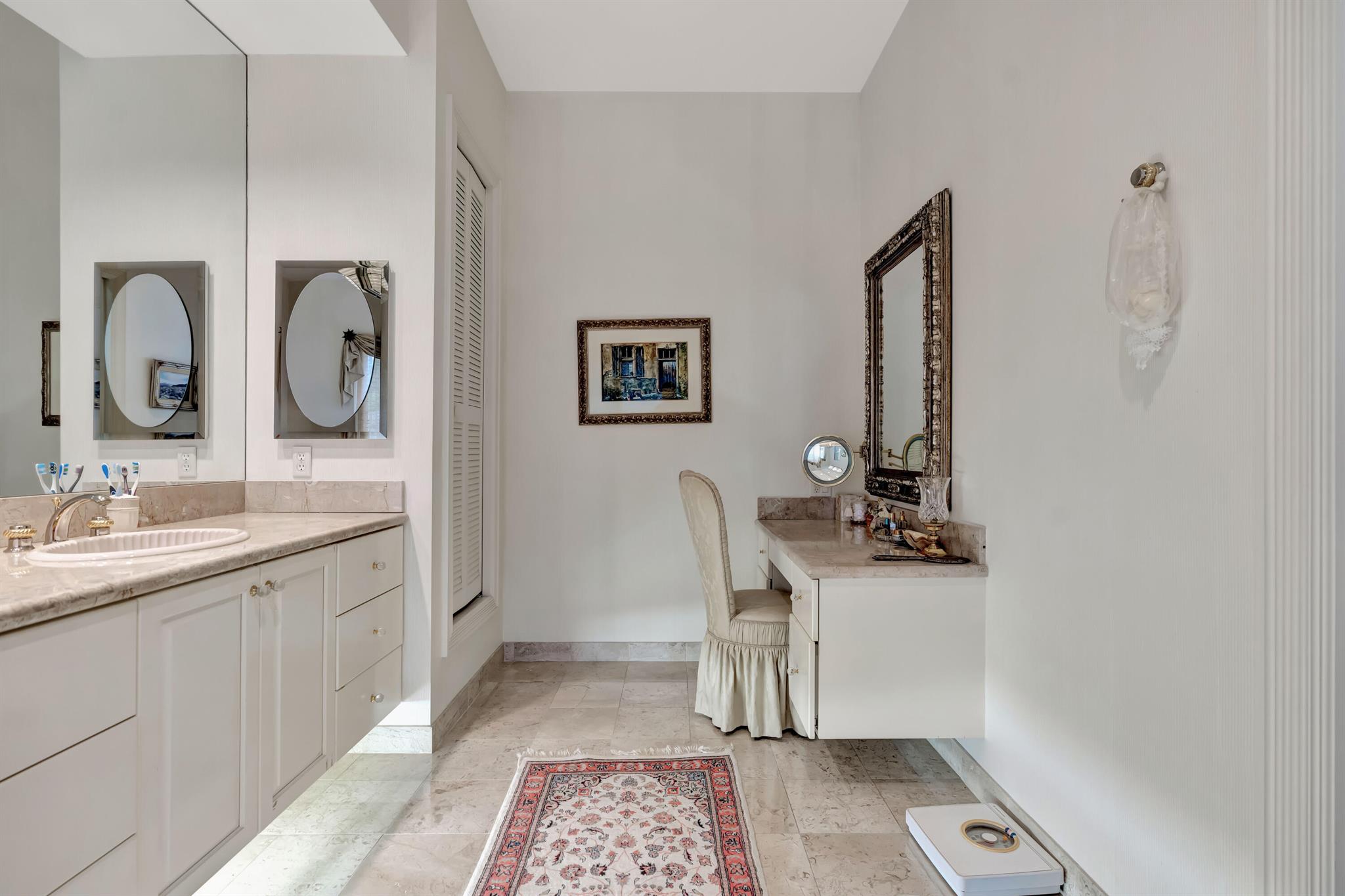 266 Locha Dr Jupiter, FL 33458