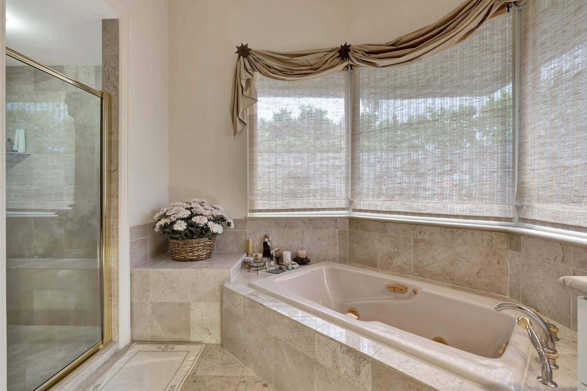 266 Locha Dr Jupiter, FL 33458