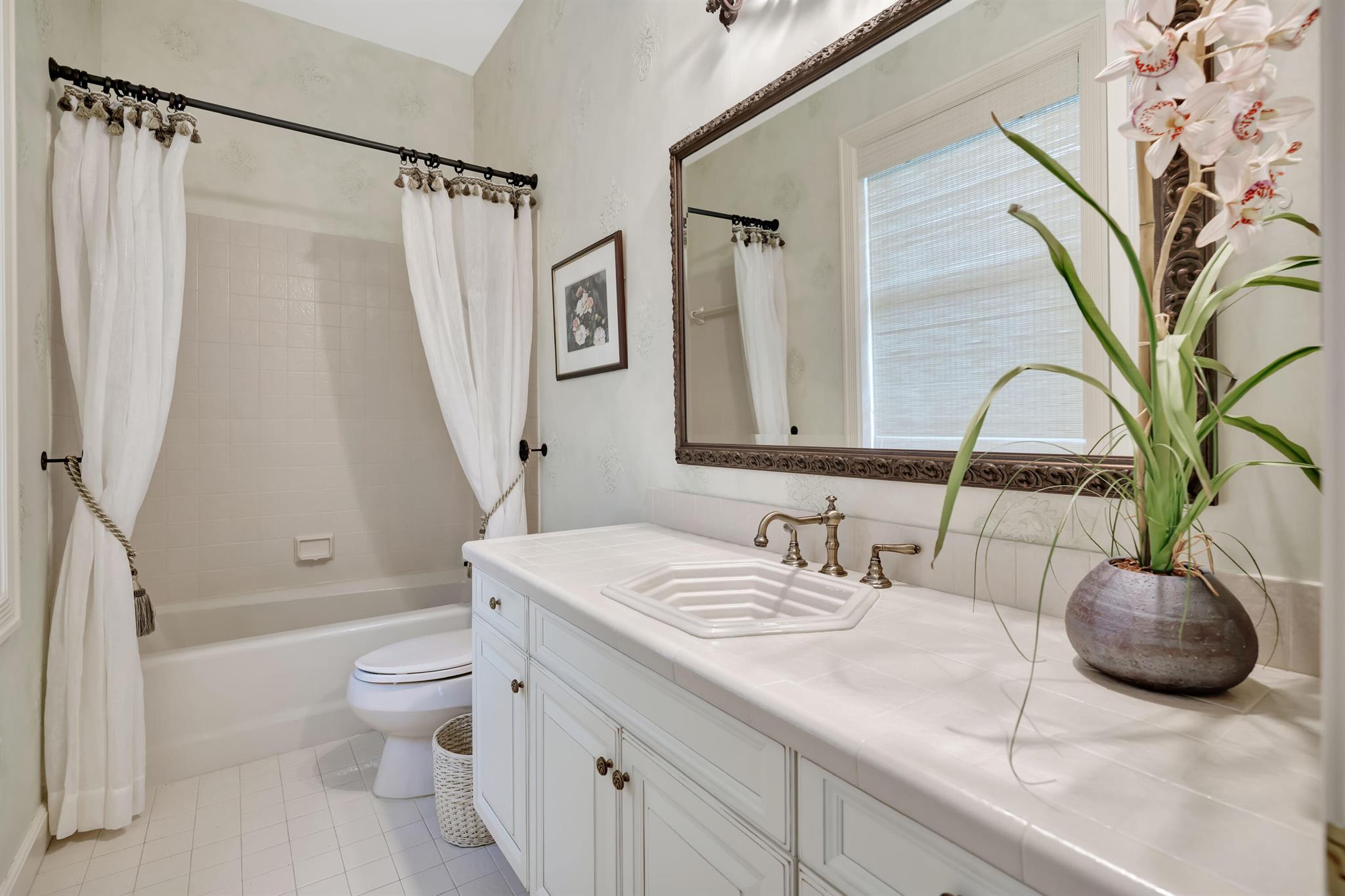 266 Locha Dr Jupiter, FL 33458