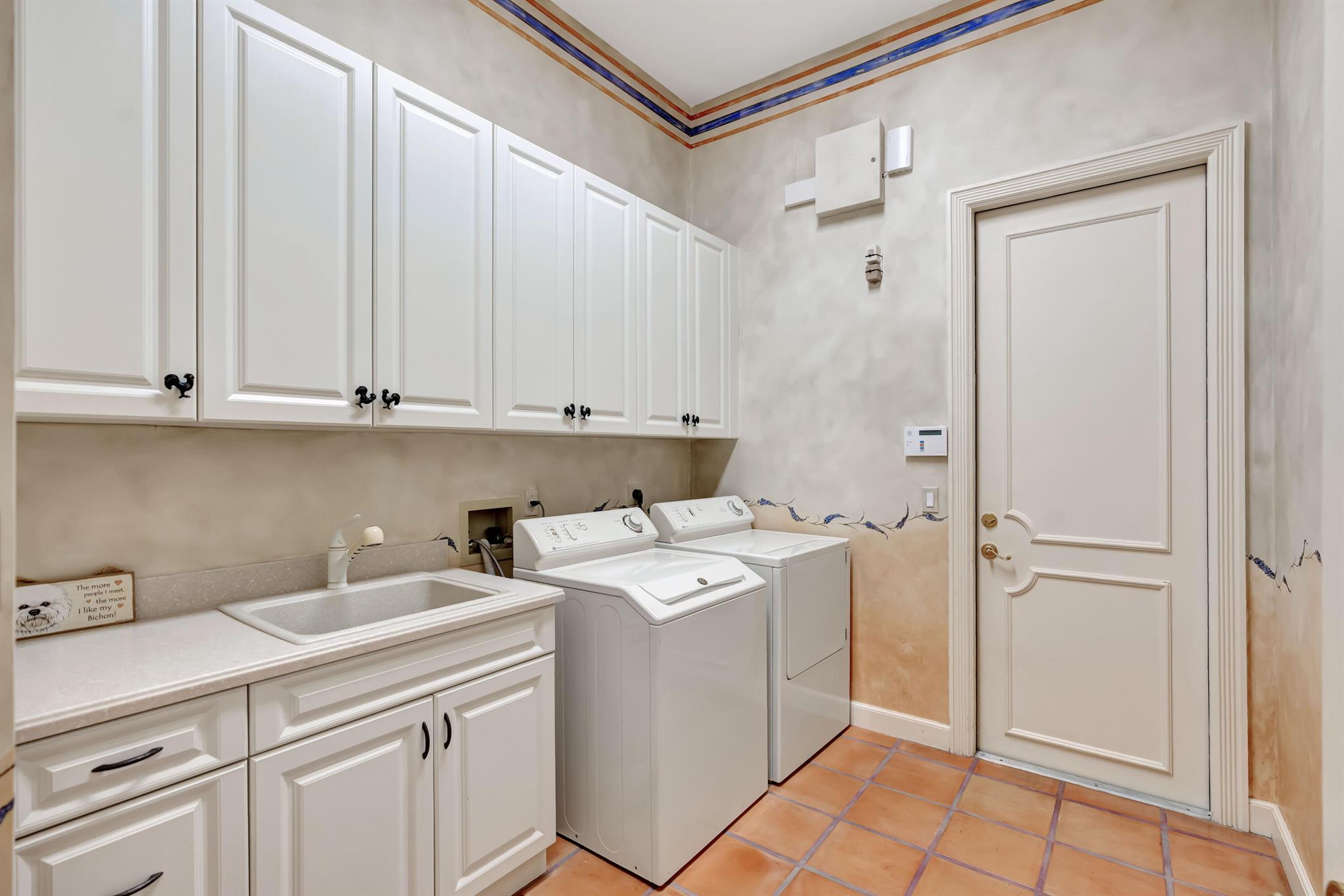 266 Locha Dr Jupiter, FL 33458