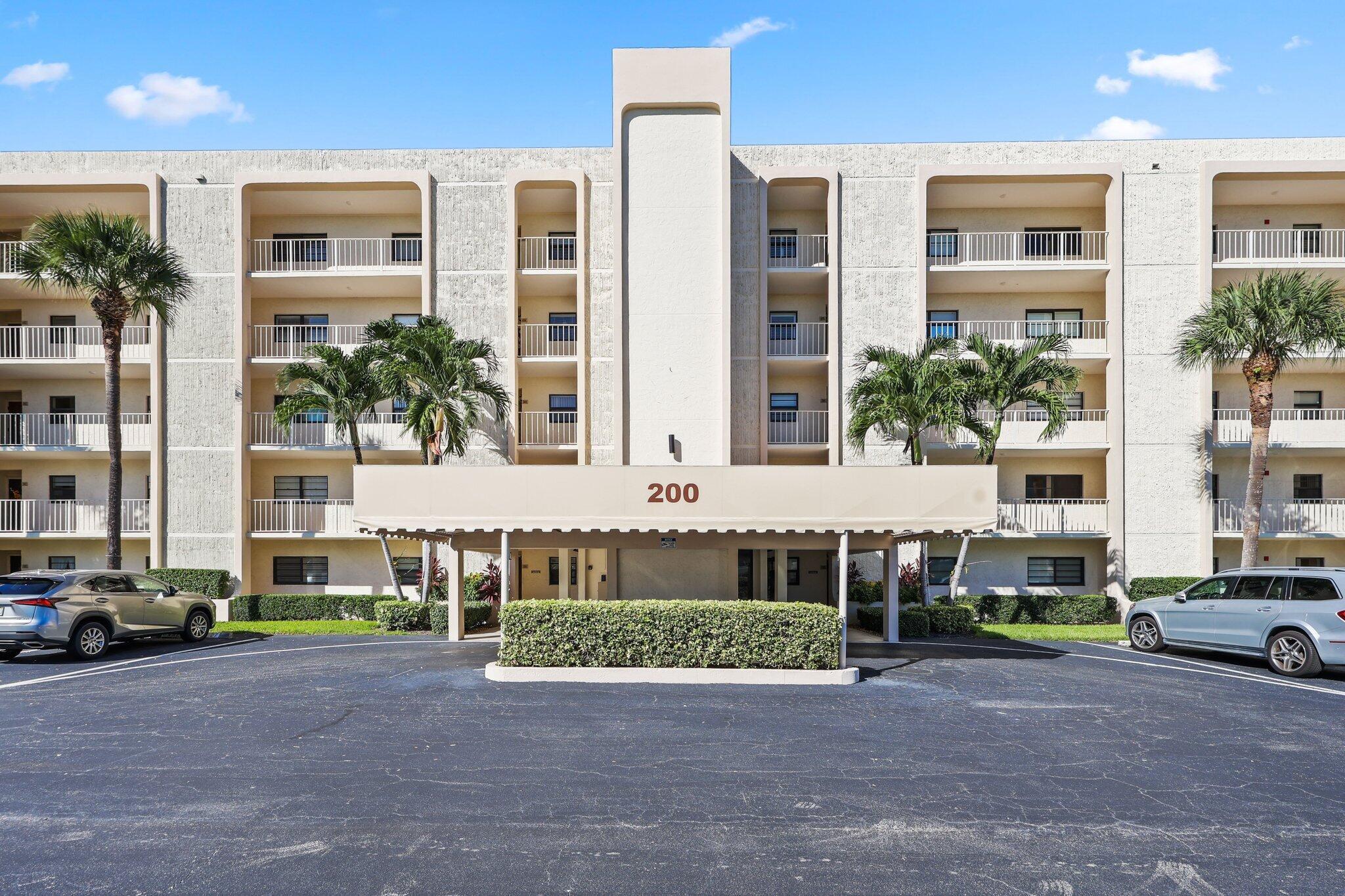 200 Intracoastal Pl #206