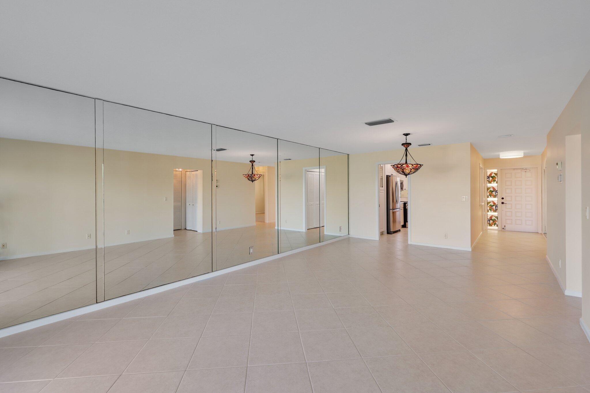 200 Intracoastal Pl #206 Jupiter, FL 33469