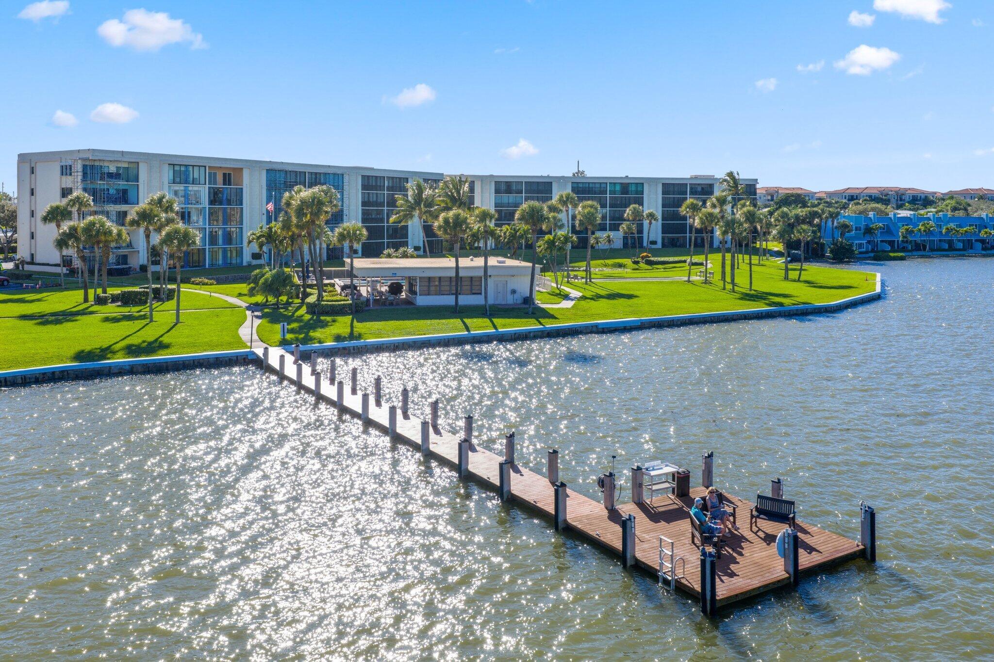200 Intracoastal Pl #206 Jupiter, FL 33469