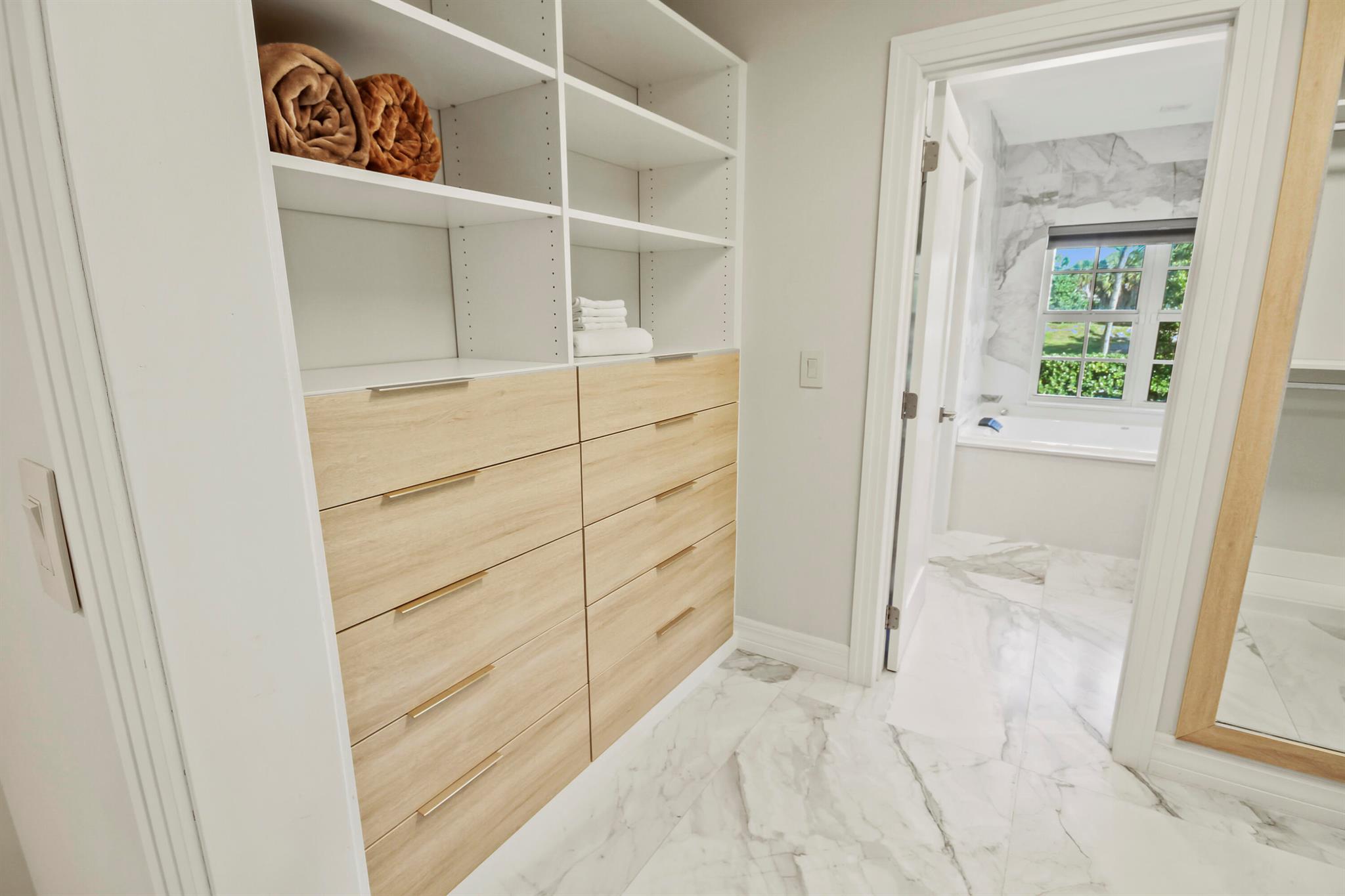 6310 N Ocean Blvd Ocean Ridge, FL 33435