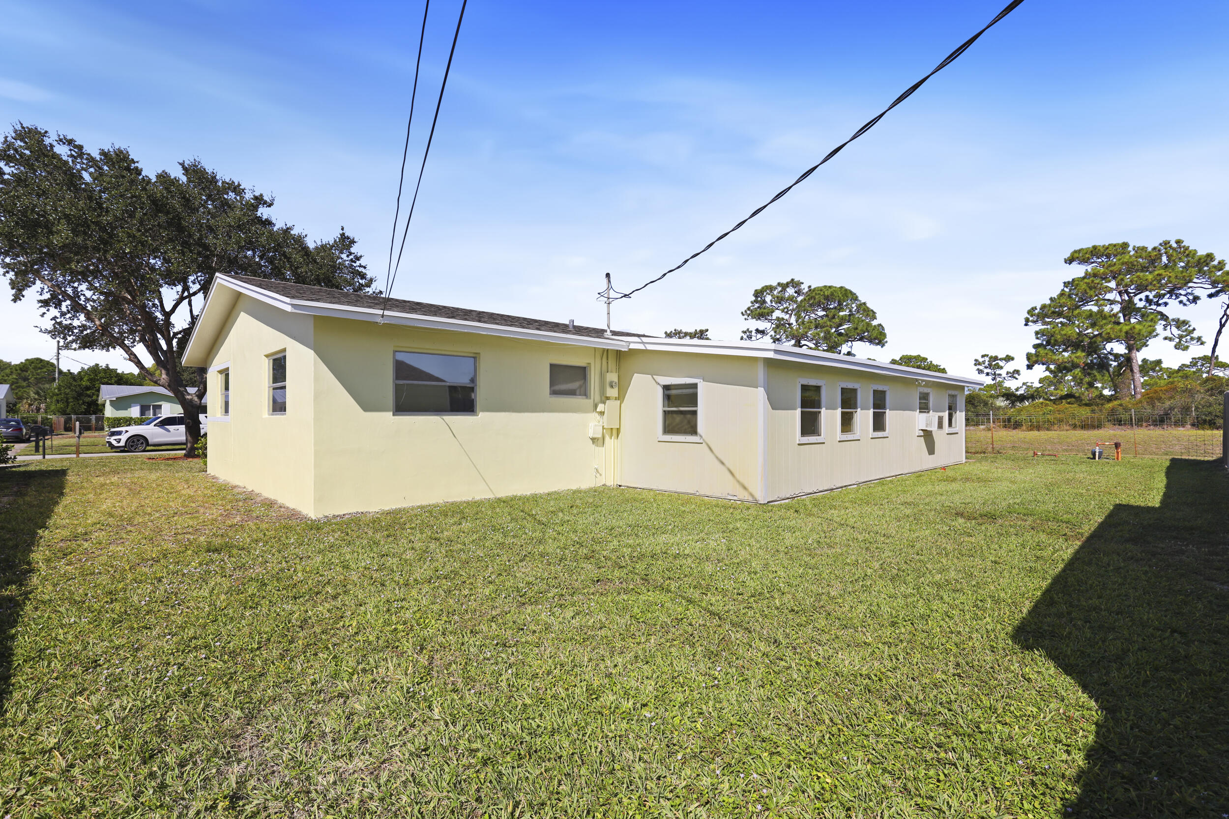 18905 SE Southgate Jupiter, FL 33469