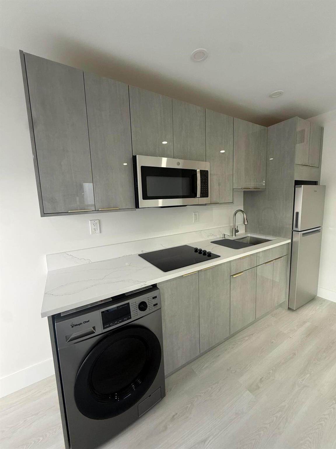 5909 S S Dixie Hwy #2b