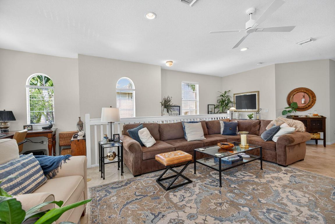 115 Seagrape #204 Jupiter, FL 33458