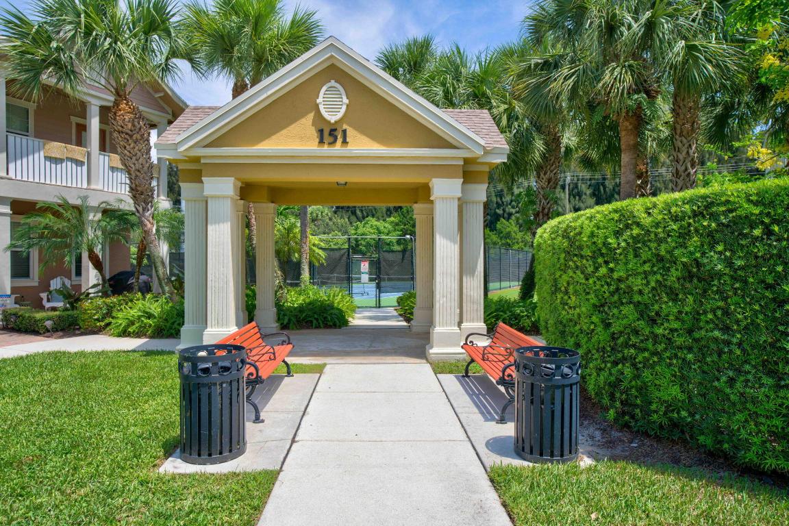 115 Seagrape #204 Jupiter, FL 33458