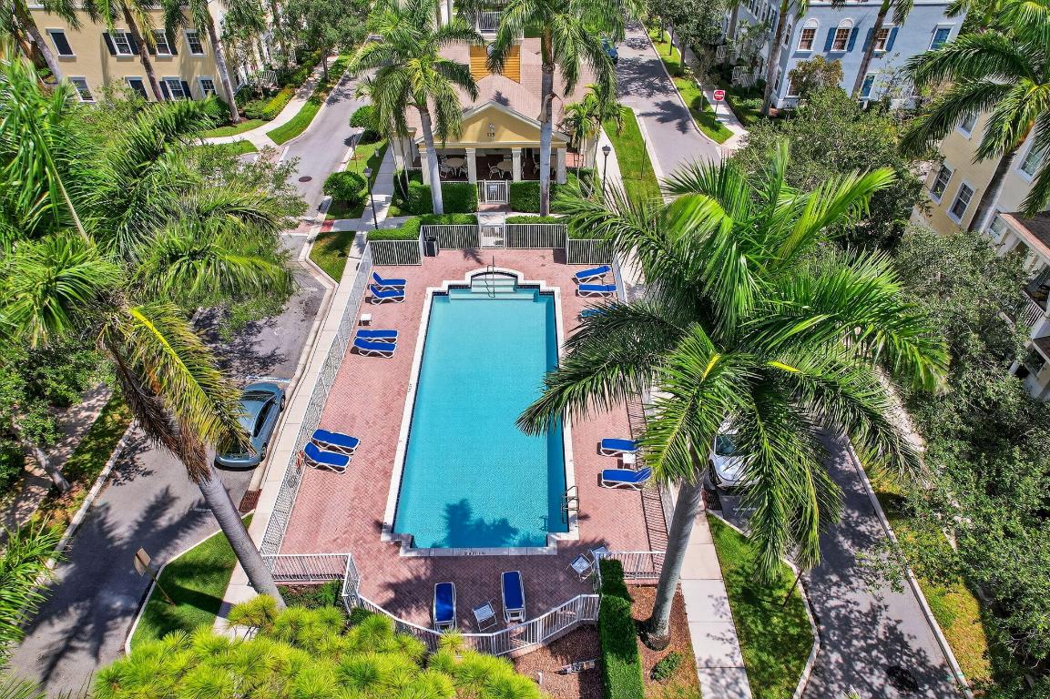 115 Seagrape #204 Jupiter, FL 33458