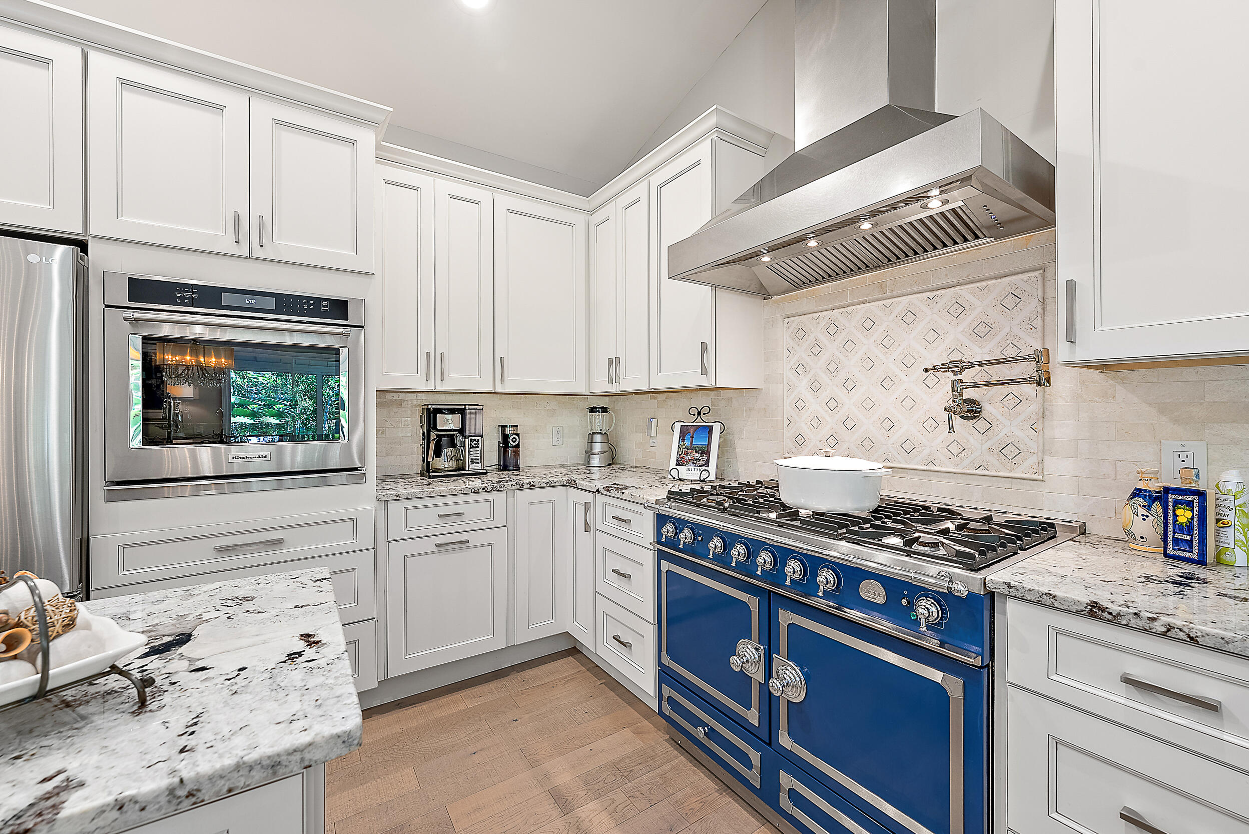 9176 SE River Jupiter, FL 33469