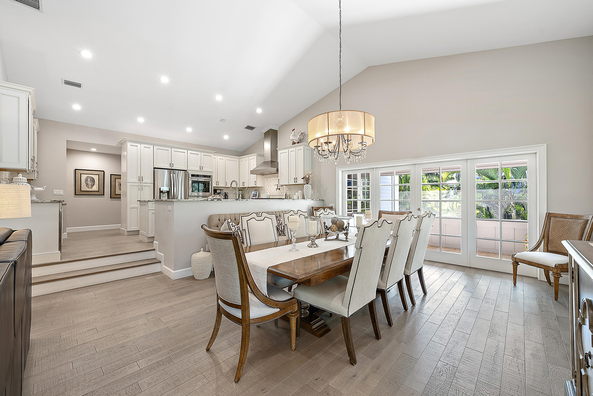 9176 SE River Jupiter, FL 33469