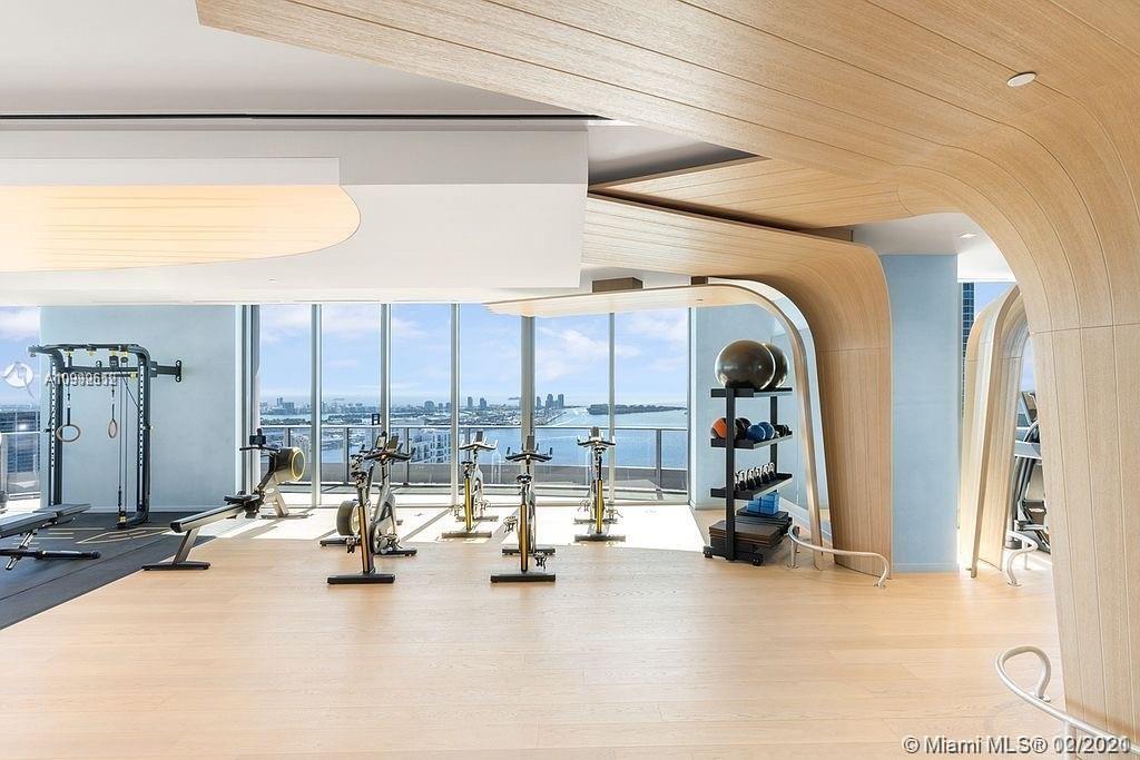 1000 Brickell Plz #PH5103 Miami, FL 33131