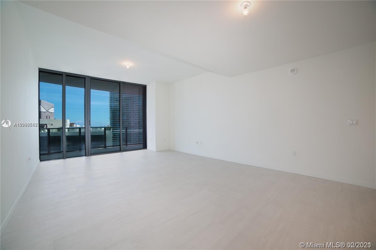1000 Brickell Plz #PH5103 Miami, FL 33131